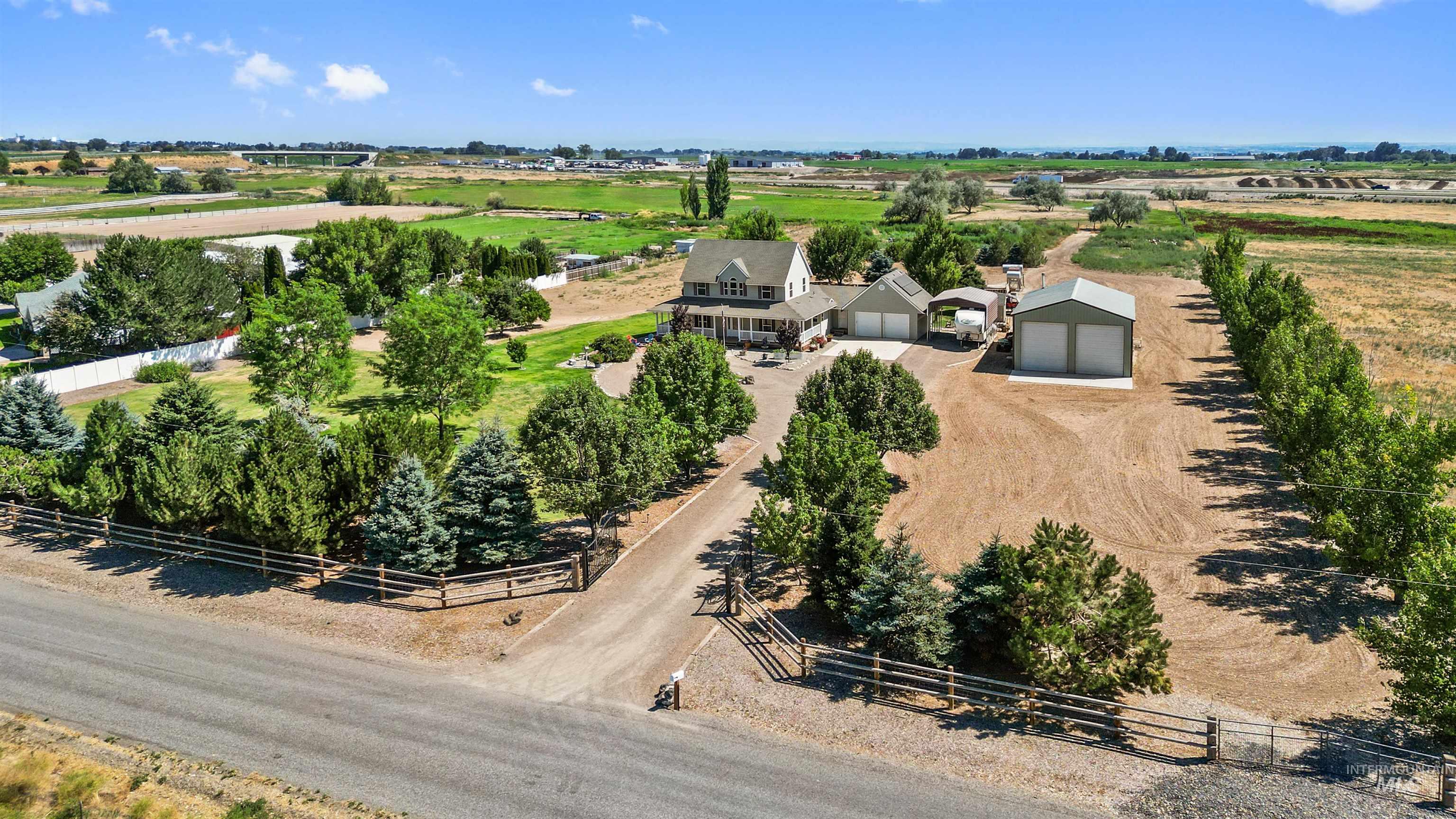 327 W 100 N Property Photo 1