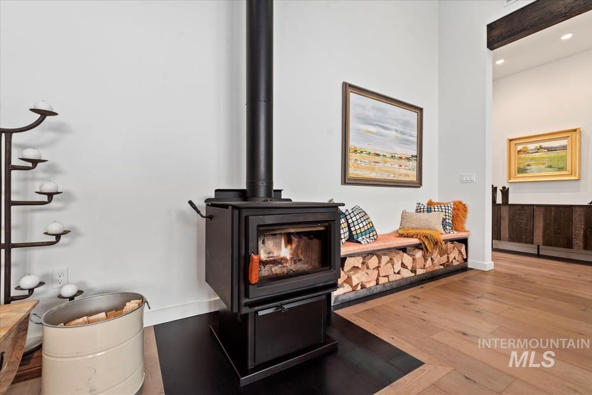 13 Cross Country Ct. Property Photo 10