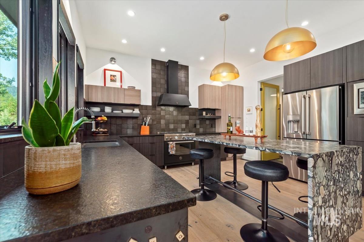 13 Cross Country Ct. Property Photo 15