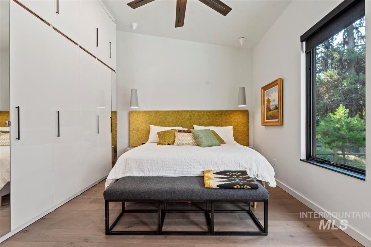 13 Cross Country Ct. Property Photo 31