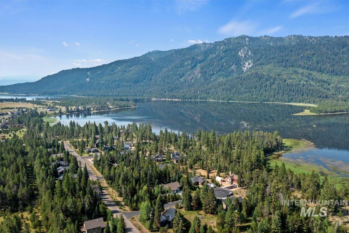 13 Cross Country Ct. Property Photo 48