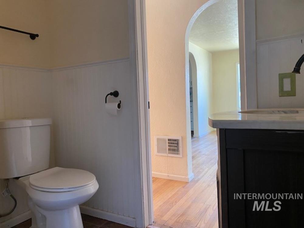 123 N Venice St Property Photo 14