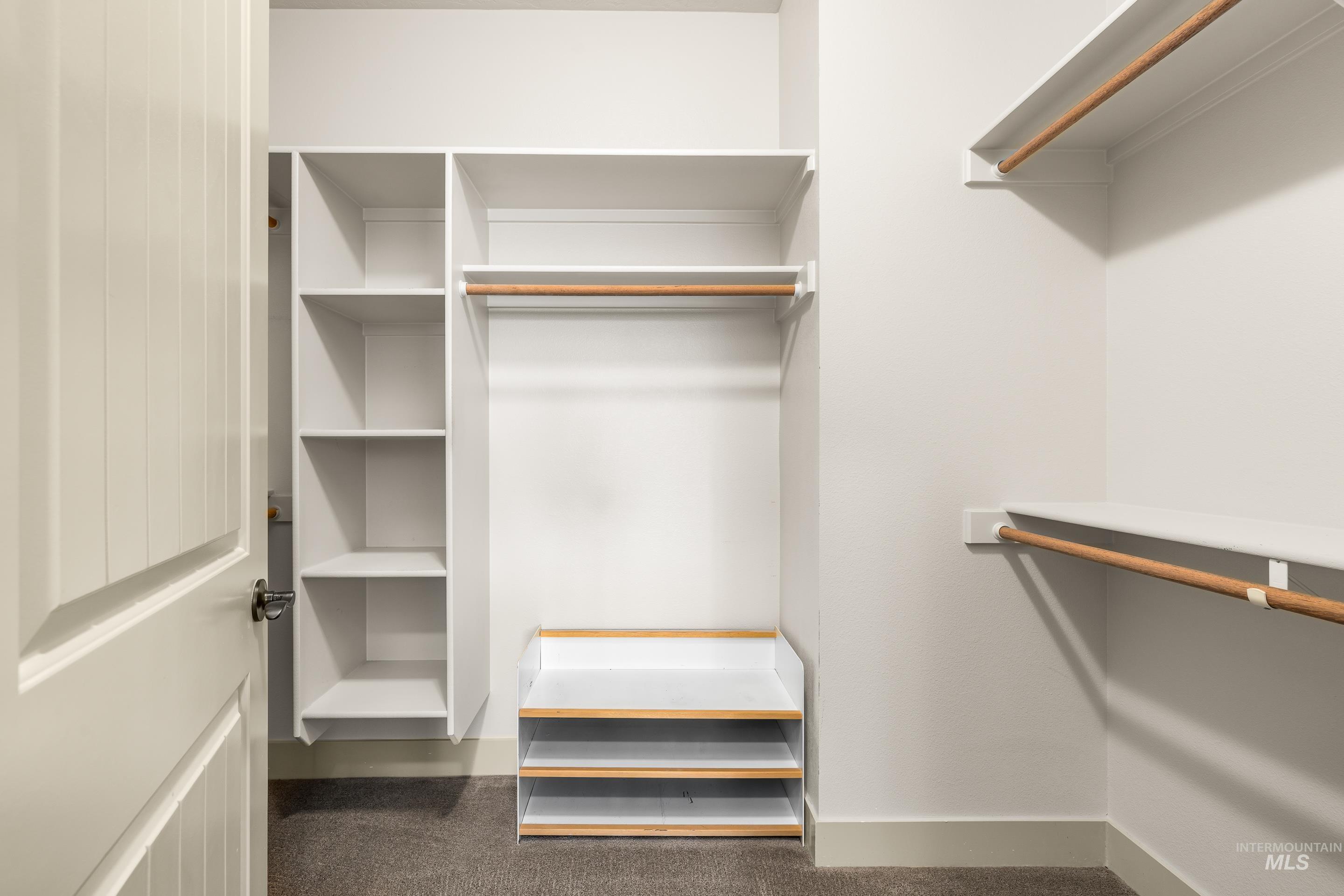 3286 N Gaviola Ave Property Photo 24