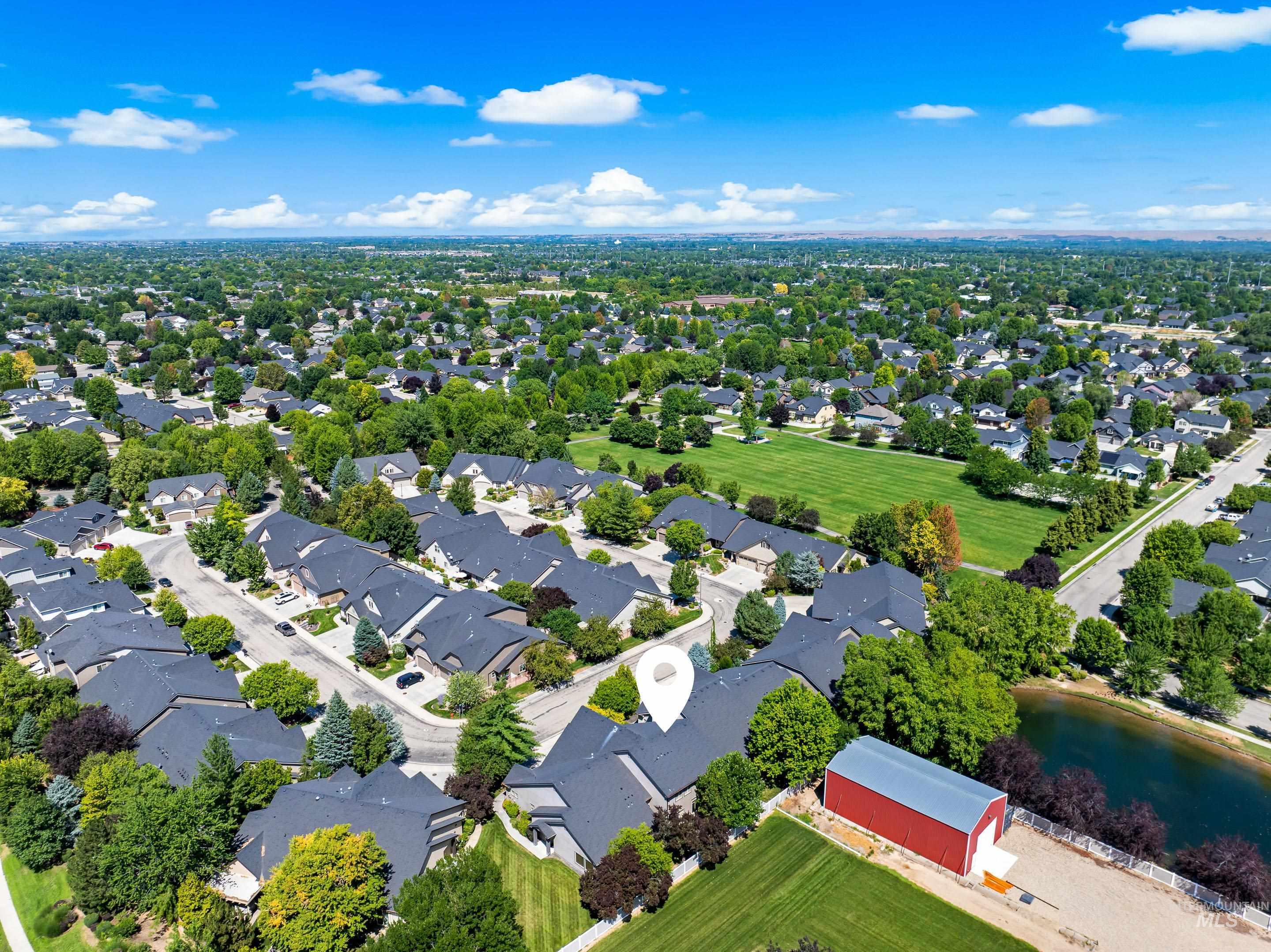 3286 N Gaviola Ave Property Photo 36