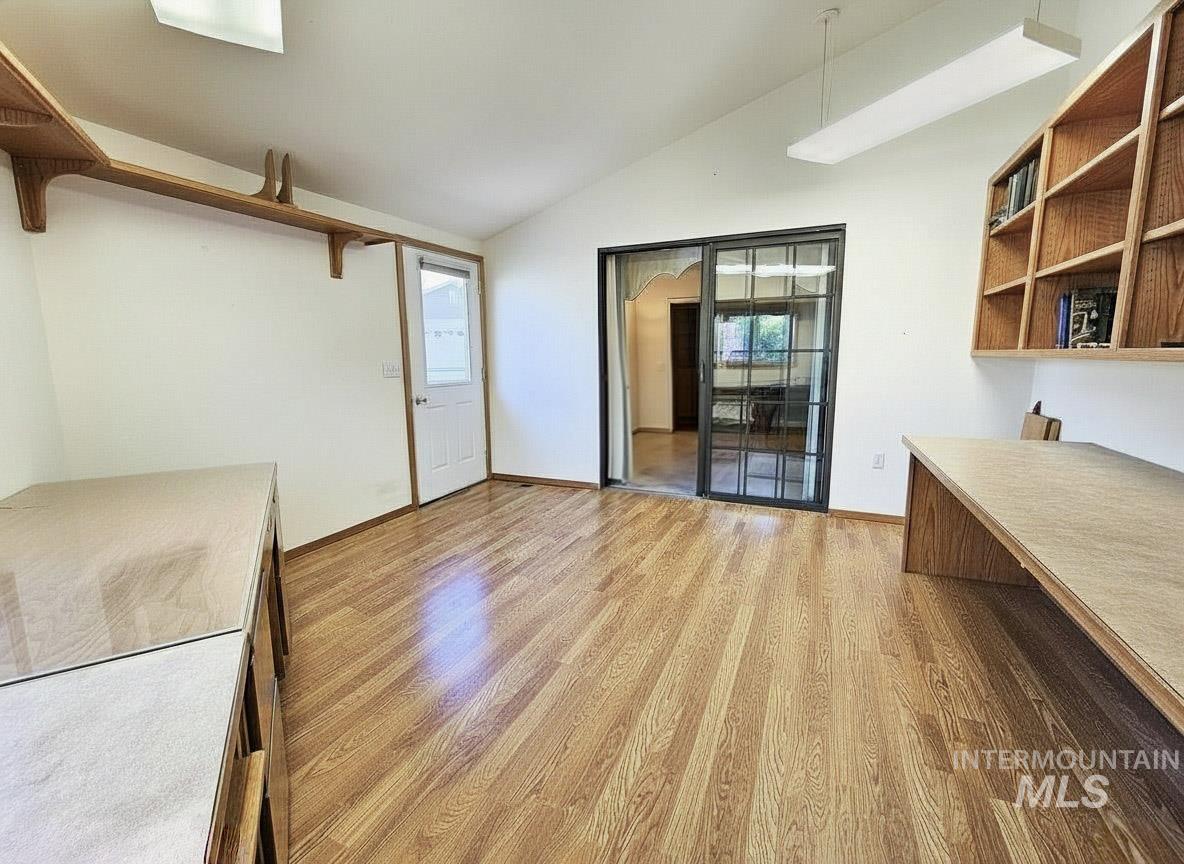 209 Harding St Property Photo 17