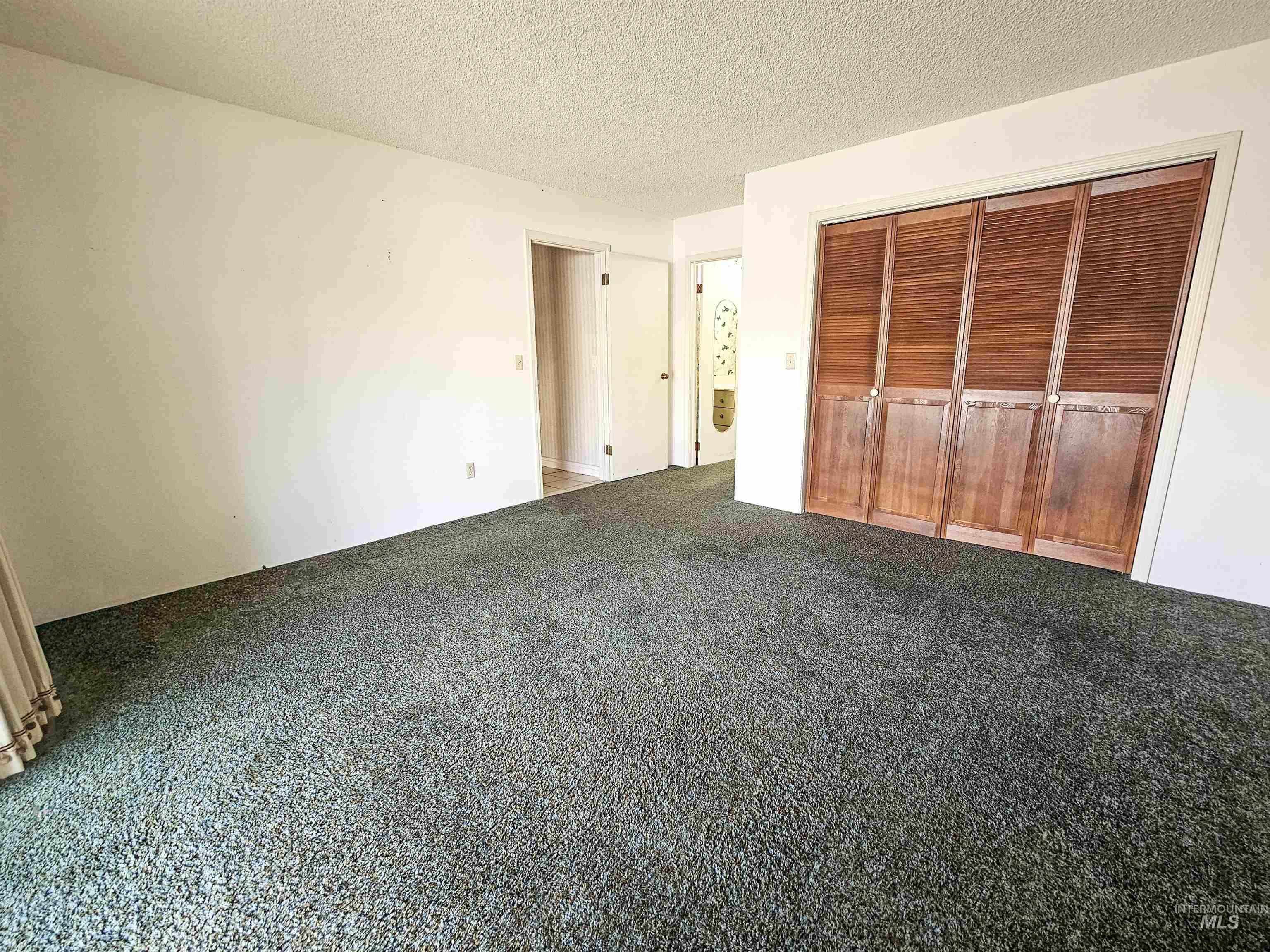 209 Harding St Property Photo 18