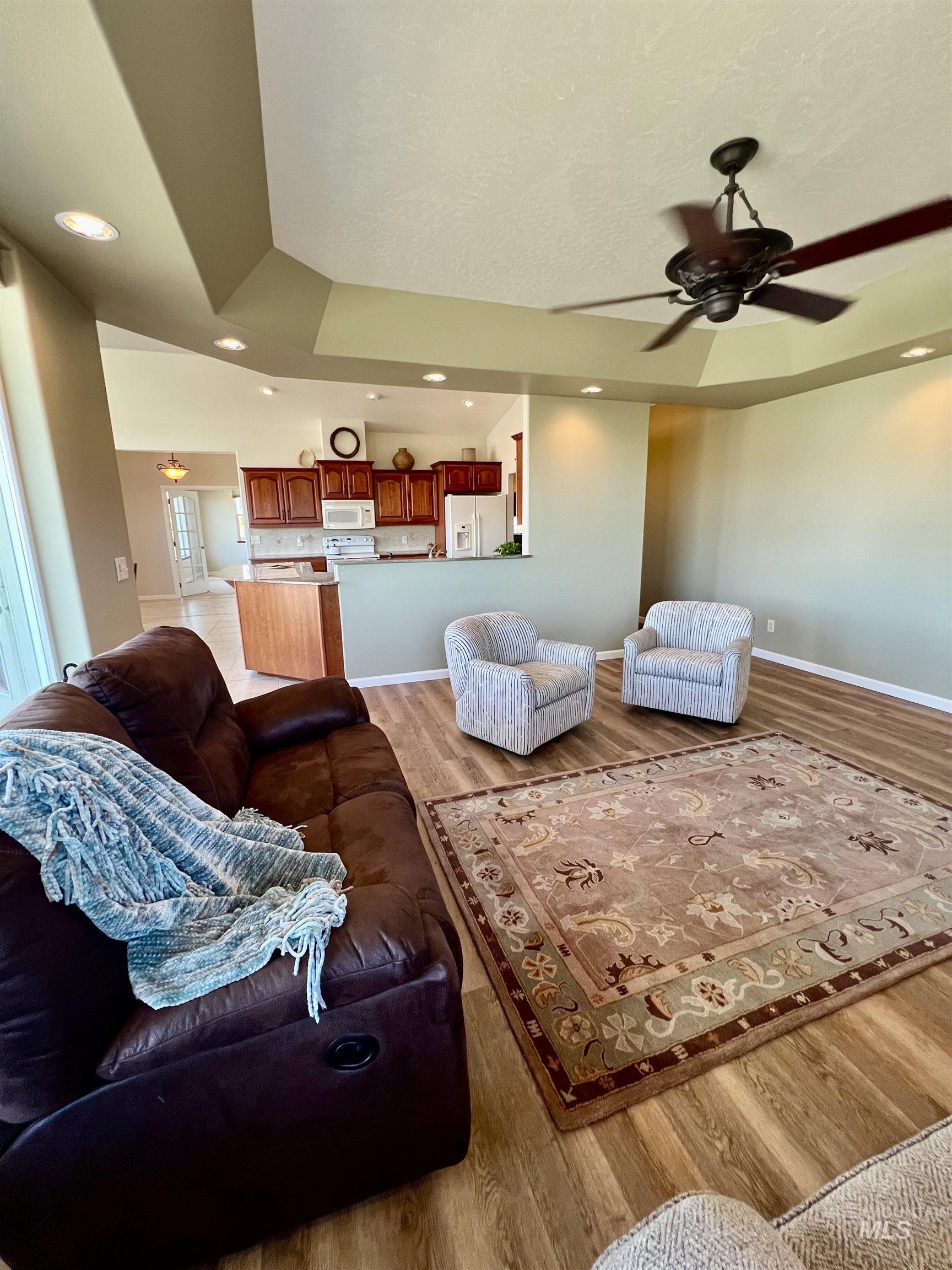 468 Crestline Circle Drive Property Photo 10