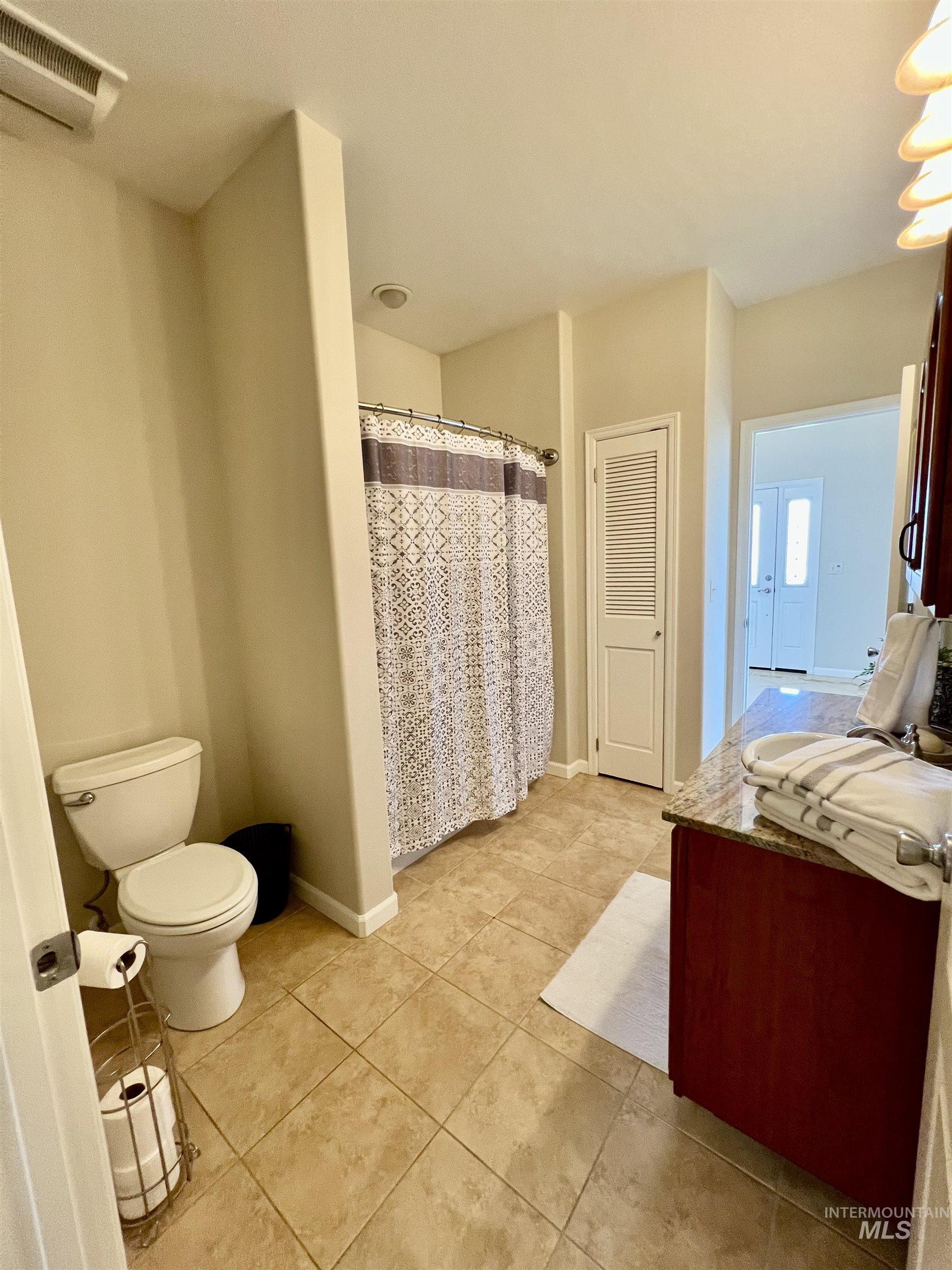 468 Crestline Circle Drive Property Photo 15