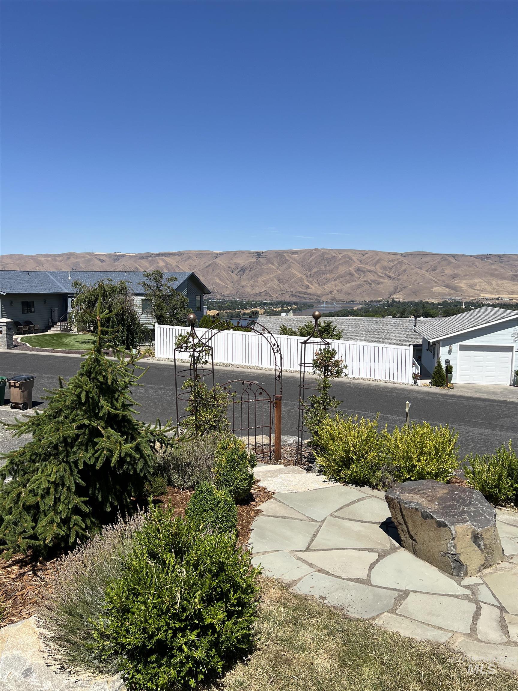 468 Crestline Circle Drive Property Photo 26