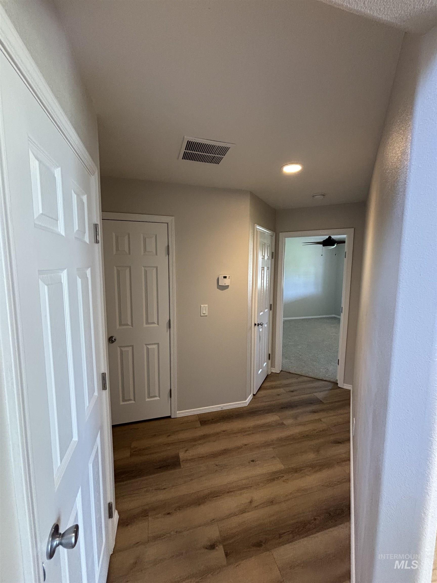 1190 Nw Bluegrass Cr Property Photo 17