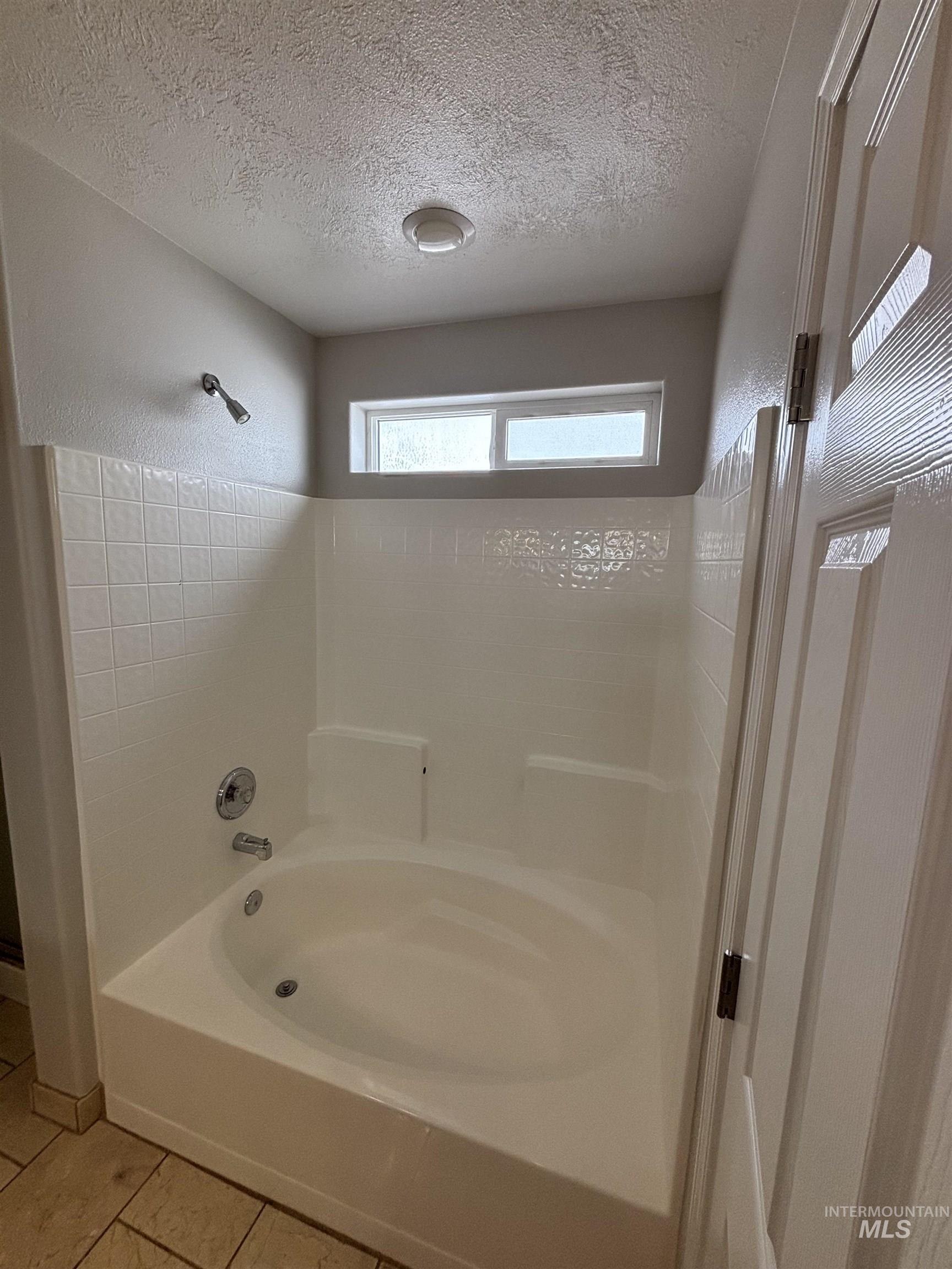 1190 Nw Bluegrass Cr Property Photo 21