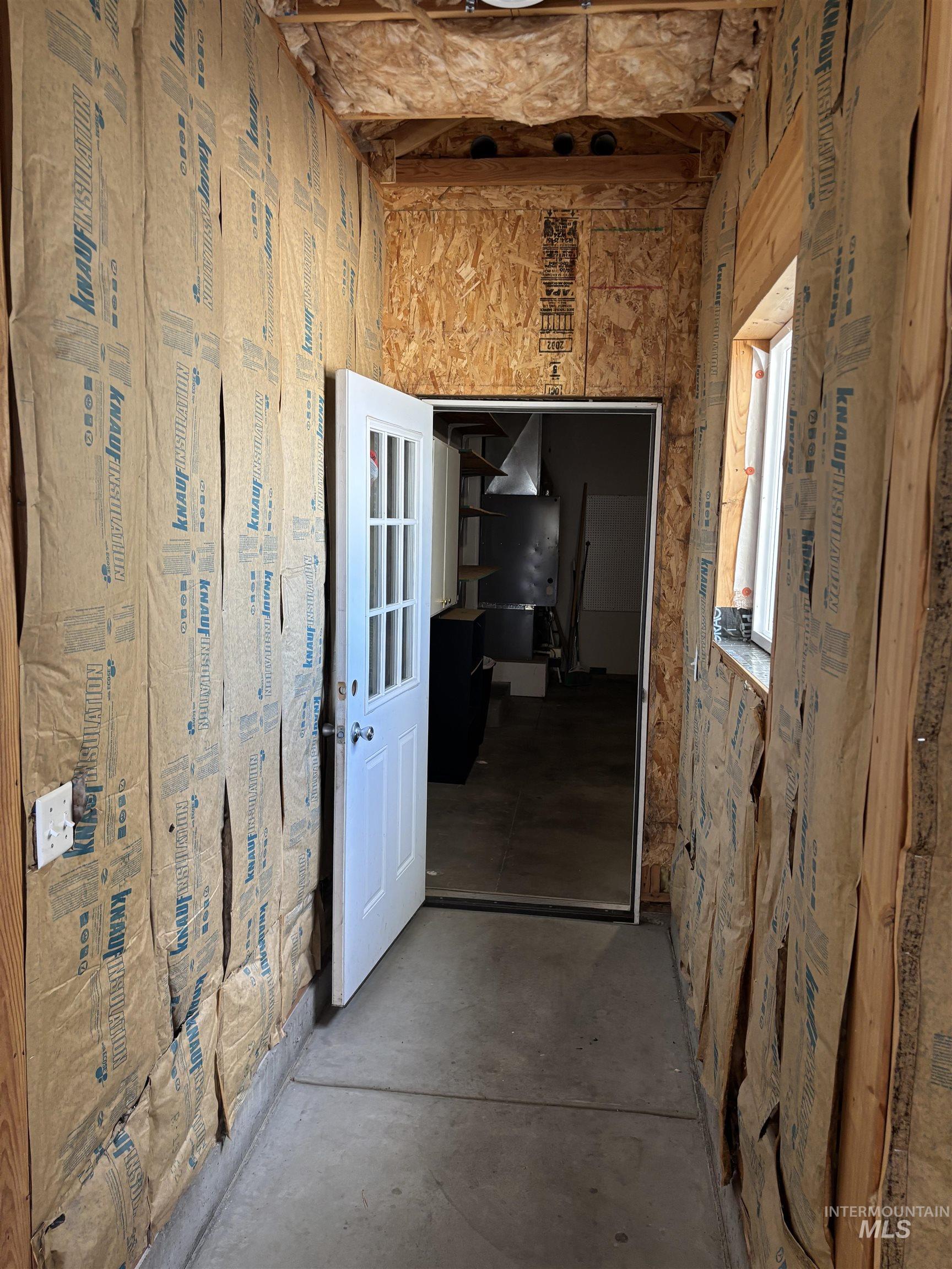 1190 Nw Bluegrass Cr Property Photo 37