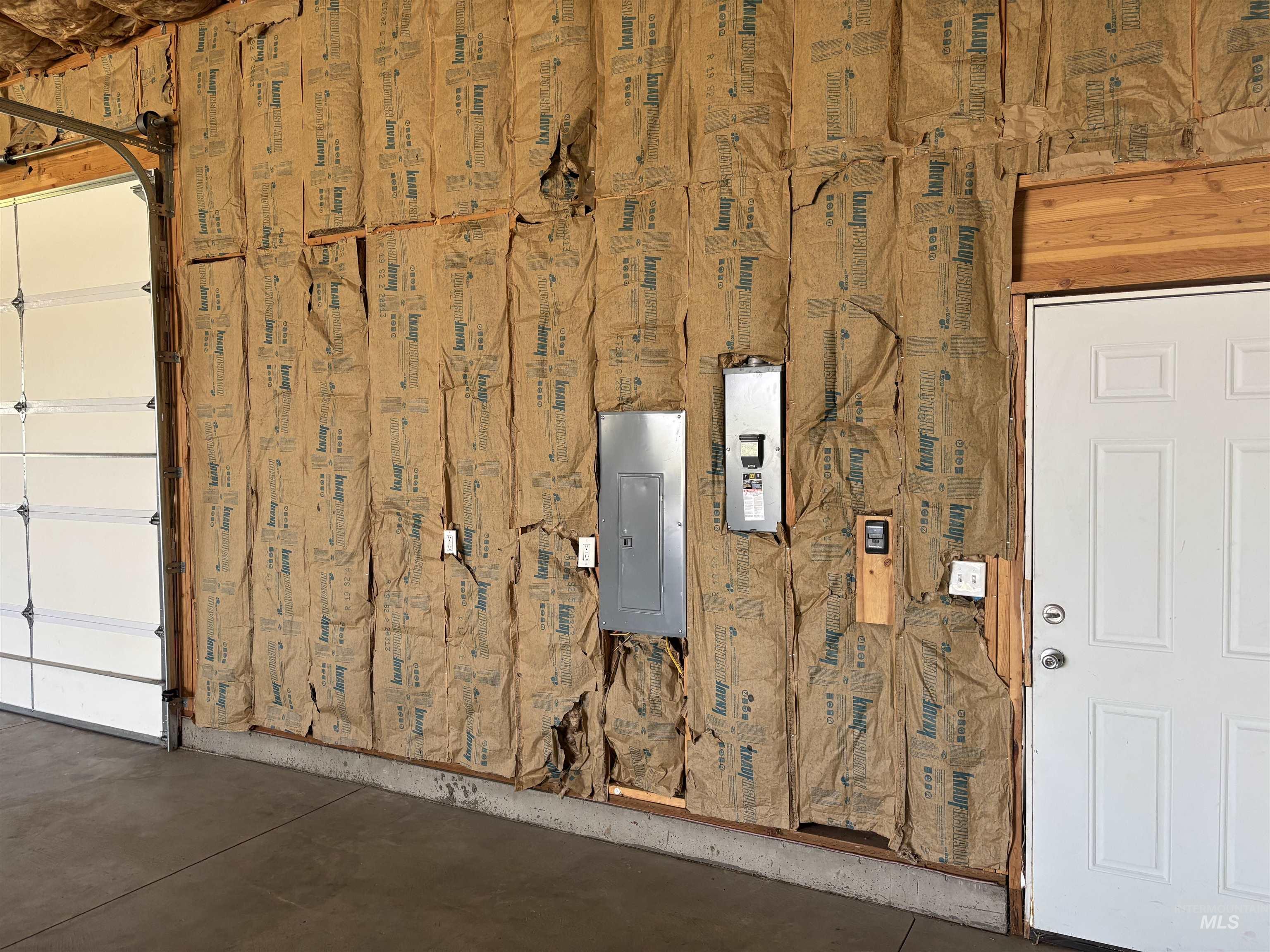 1190 Nw Bluegrass Cr Property Photo 40