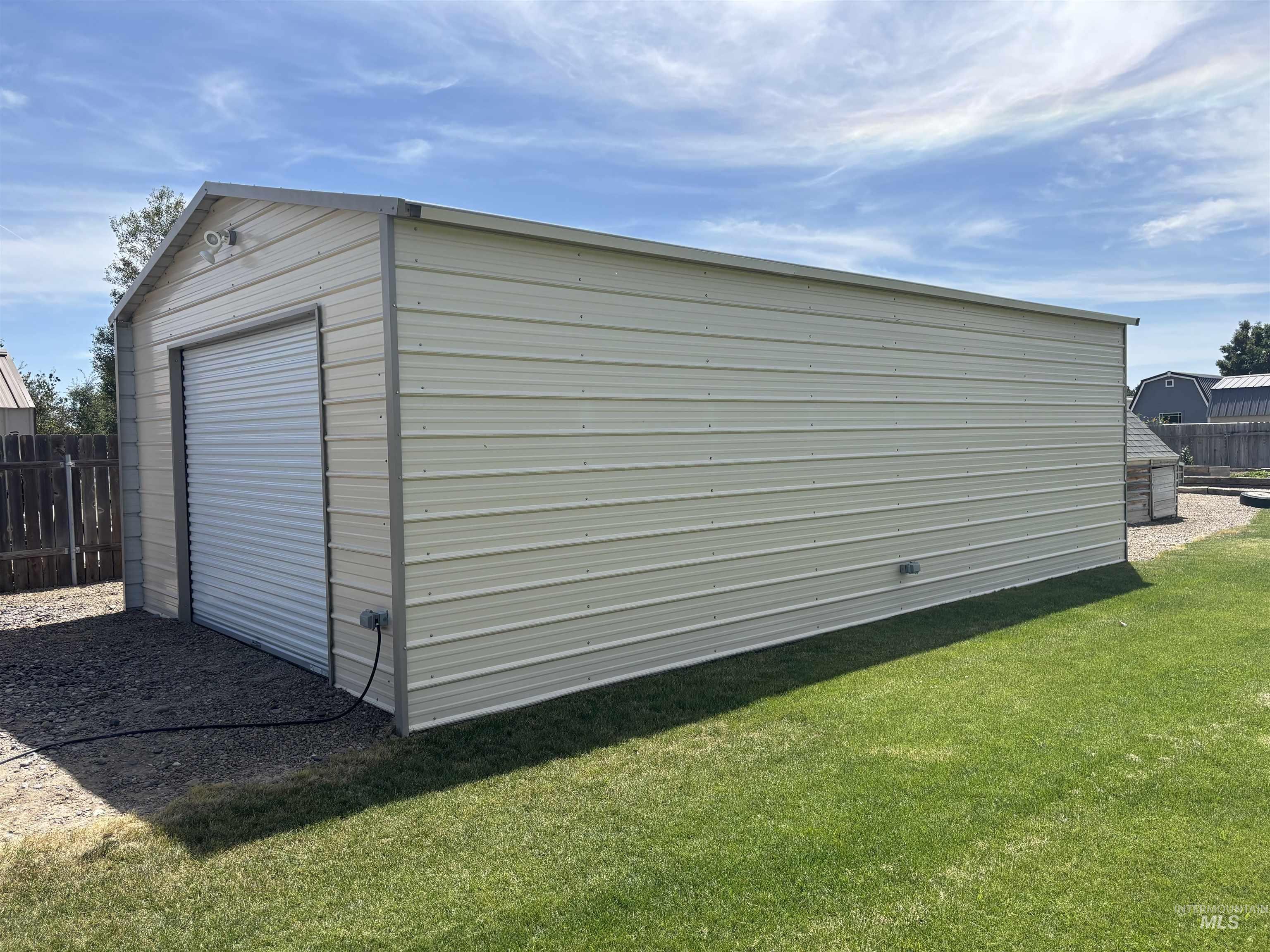 1190 Nw Bluegrass Cr Property Photo 44