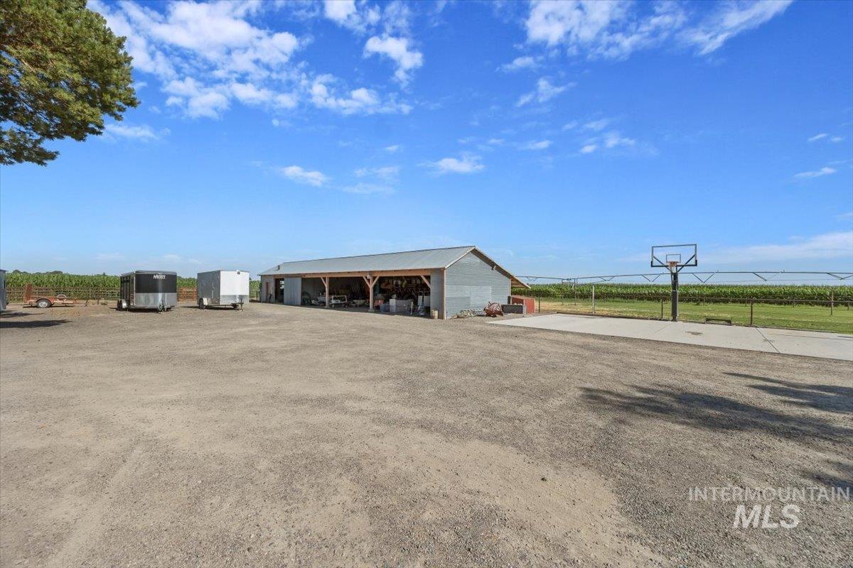 249 W 500 S Property Photo 9