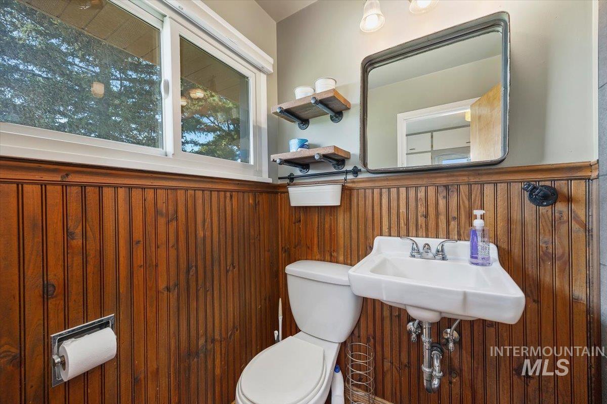 249 W 500 S Property Photo 11