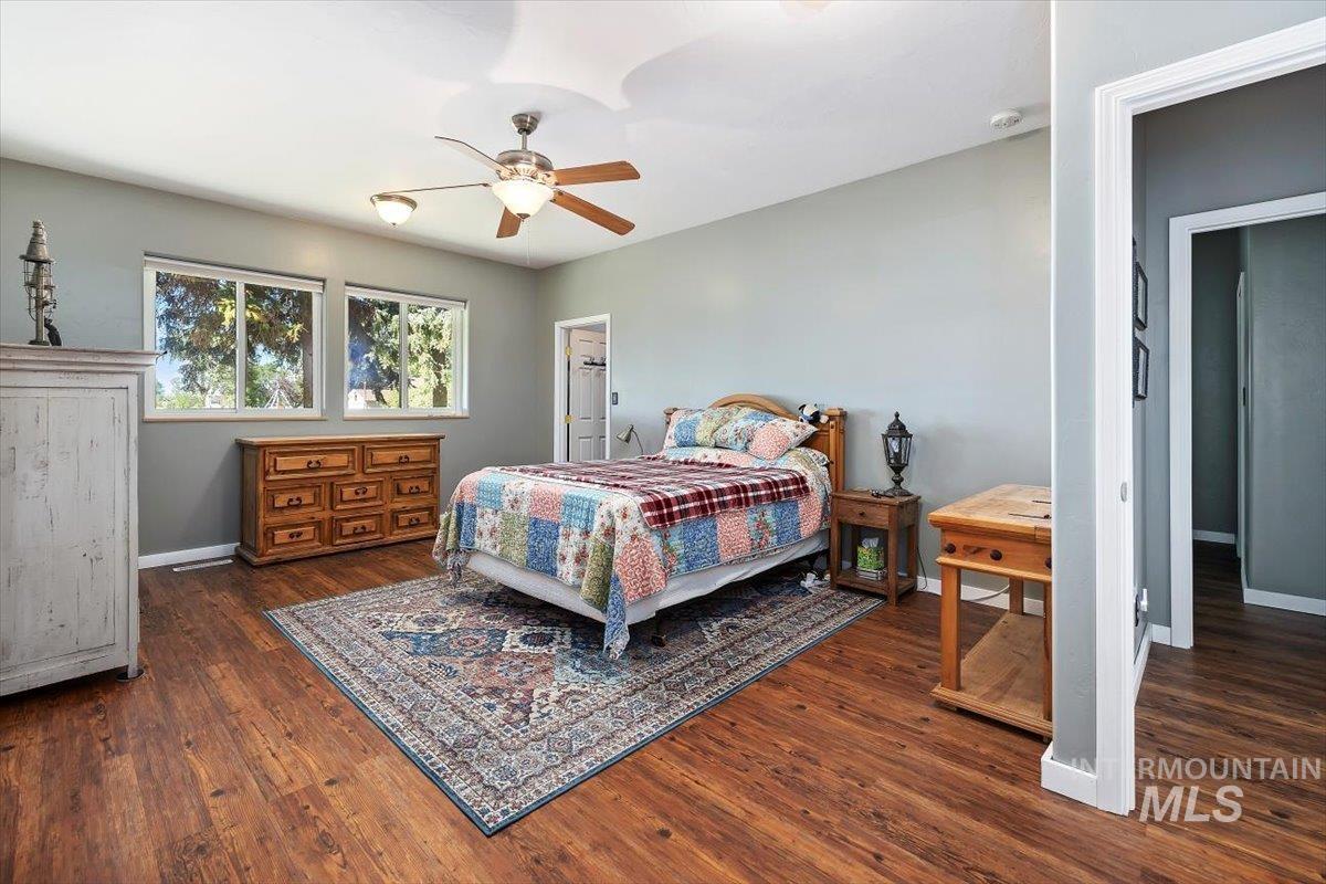 249 W 500 S Property Photo 24