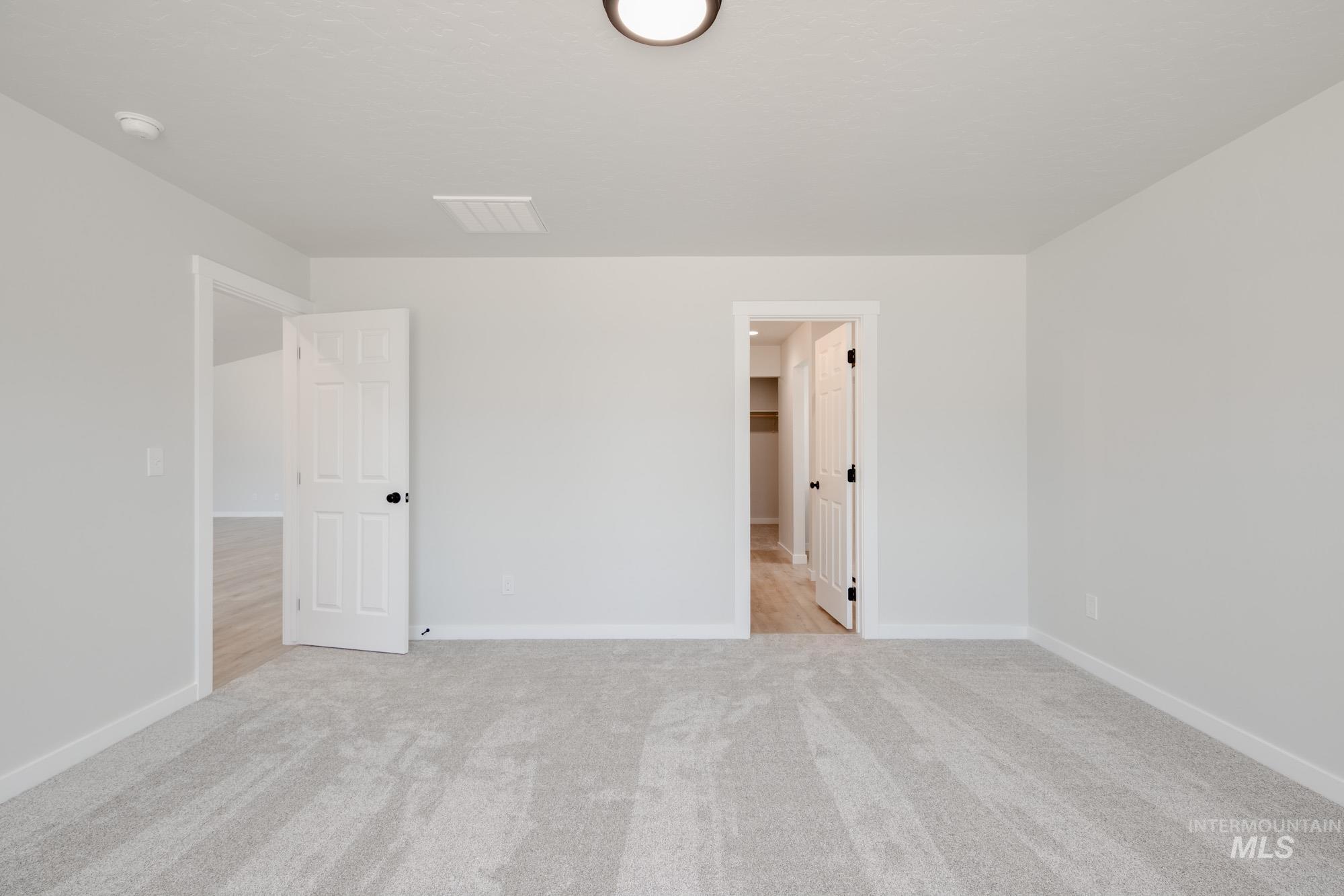 10532 W Tinder St Property Photo 22