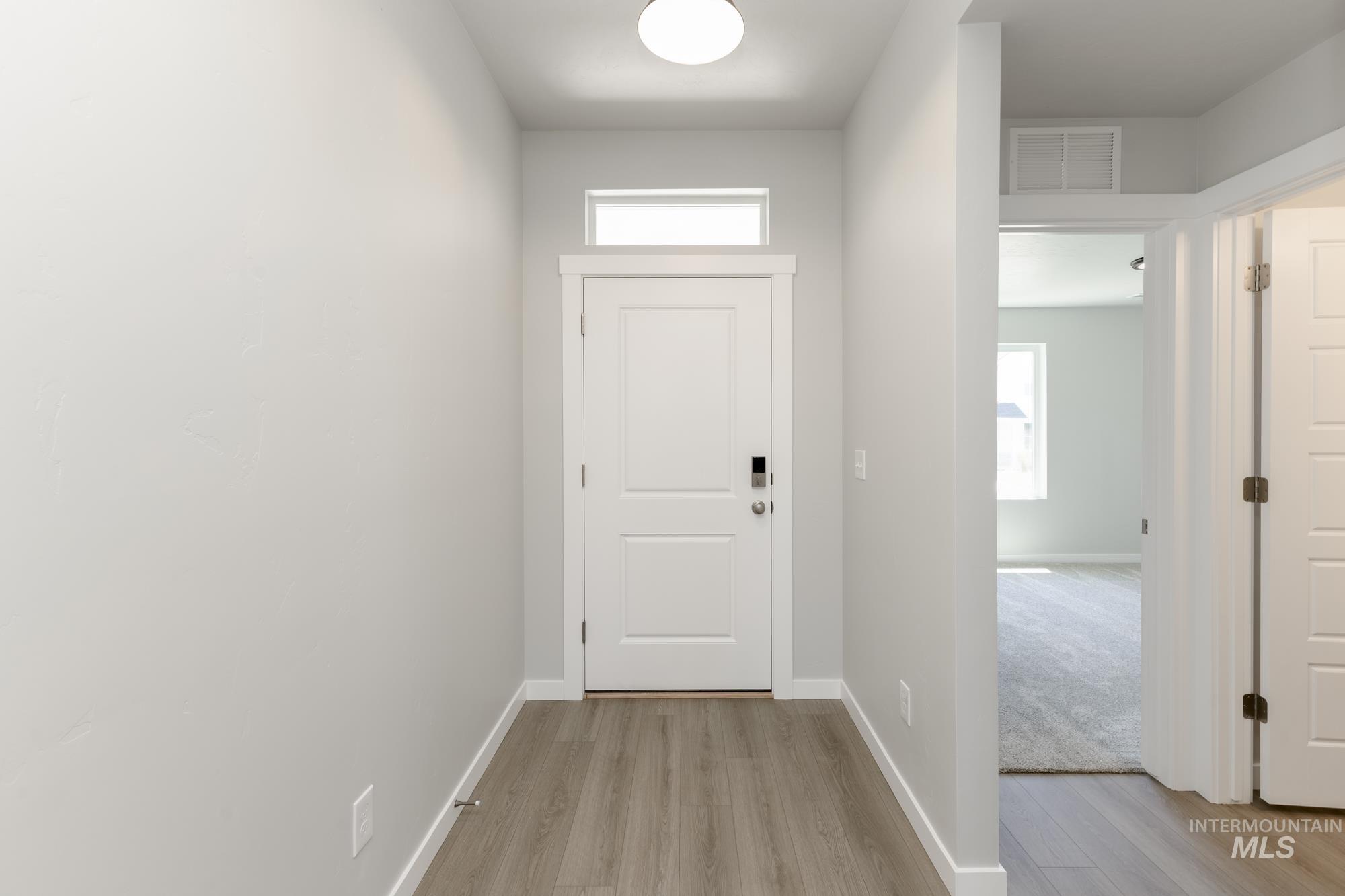 11090 W Trailheights Dr Property Photo 2