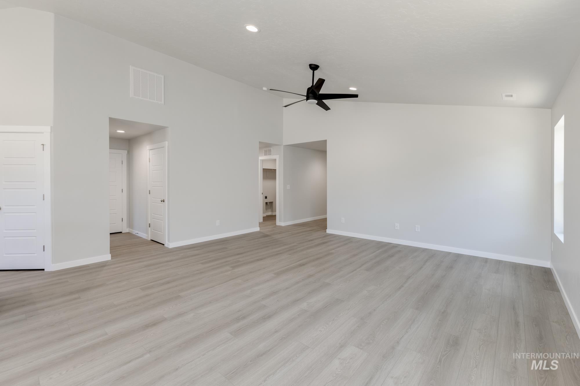 11090 W Trailheights Dr Property Photo 5