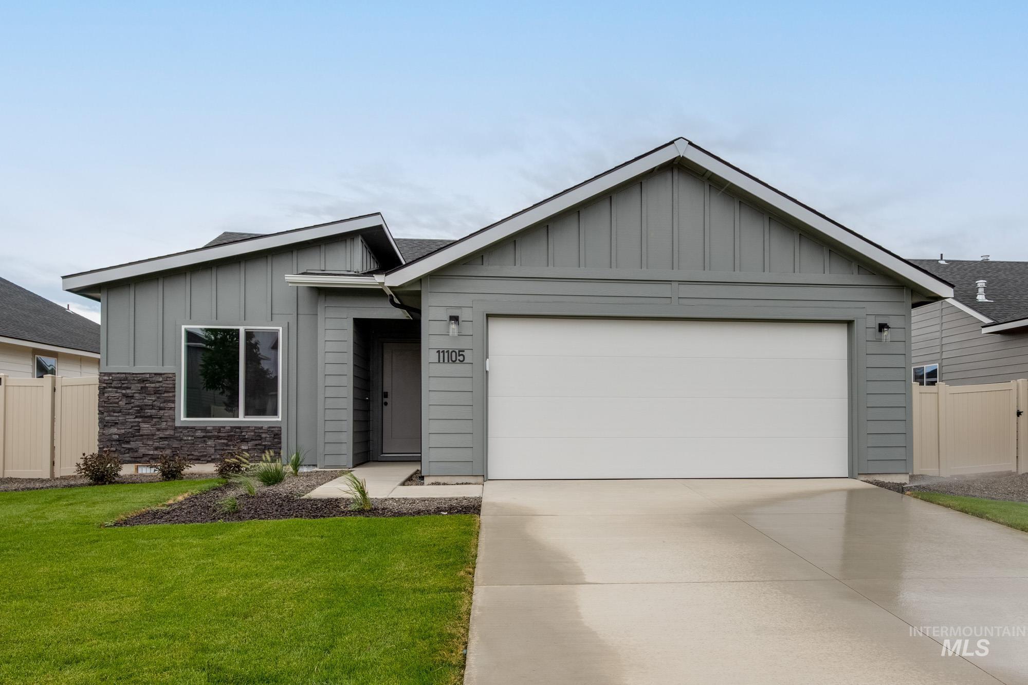 11105 Noble Dr Property Photo 1