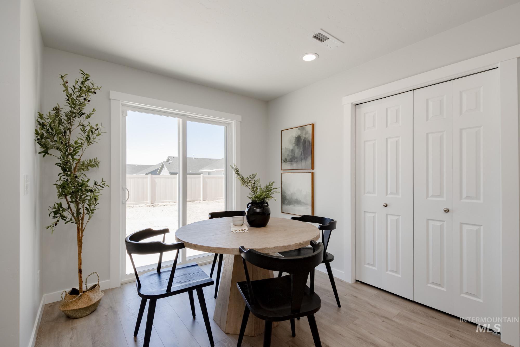 19357 Schooner Ave Property Photo 8