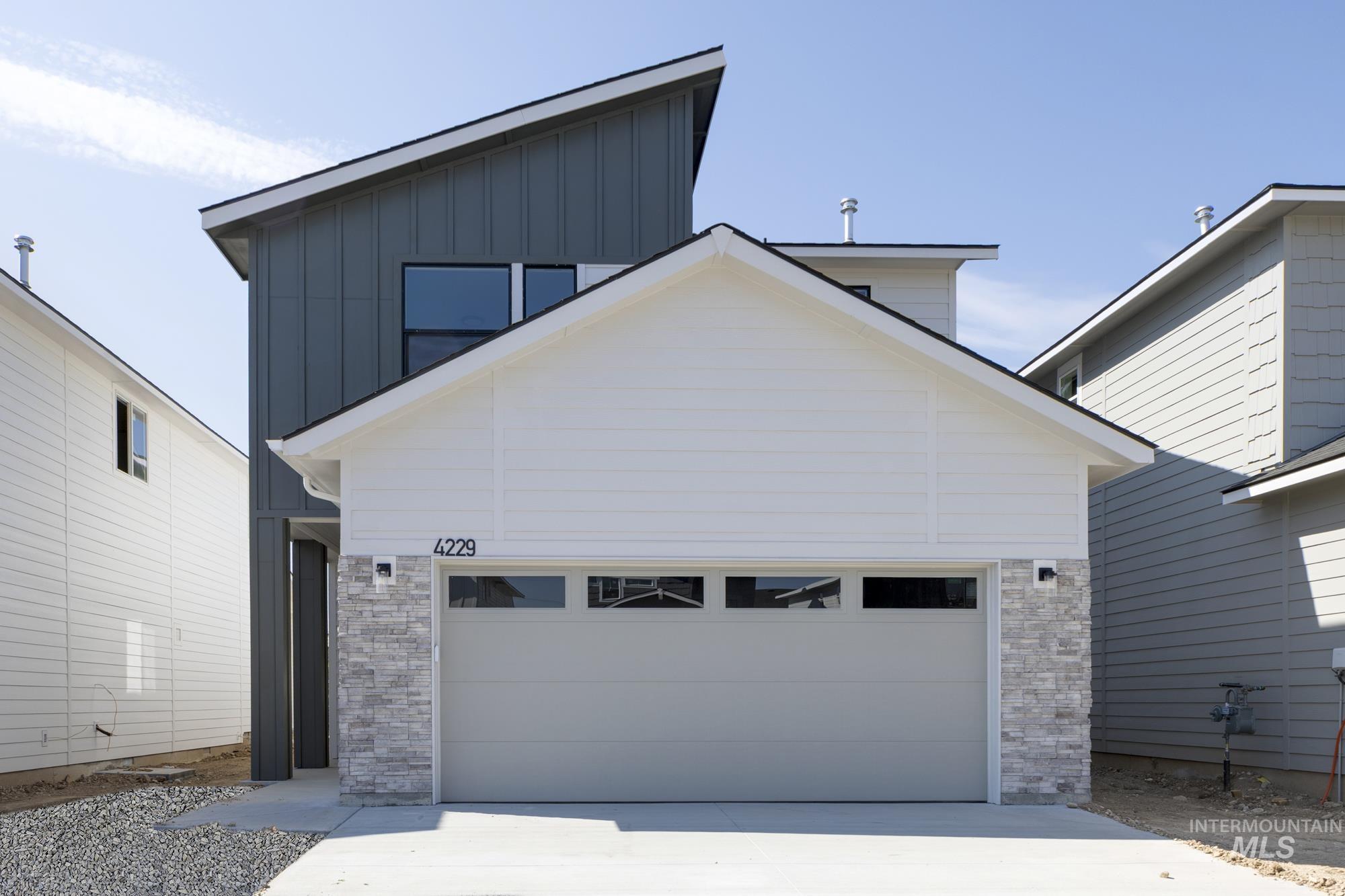 4229 E Kalinga St Property Photo 1