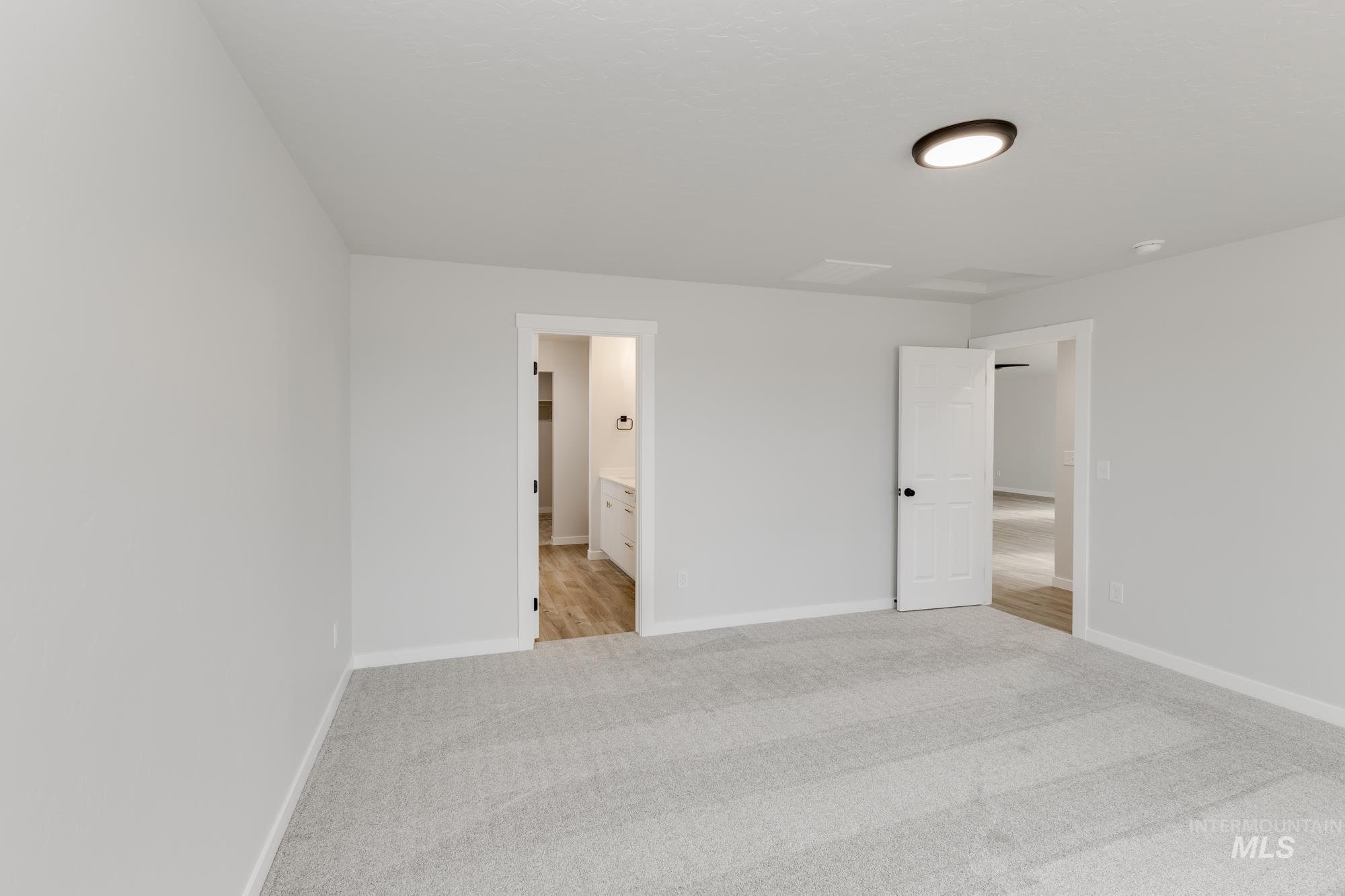 2319 W Opalite Dr Property Photo 17