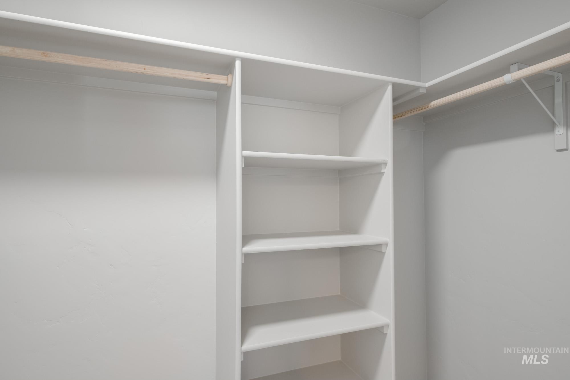 3408 W Morere Dr Property Photo 21