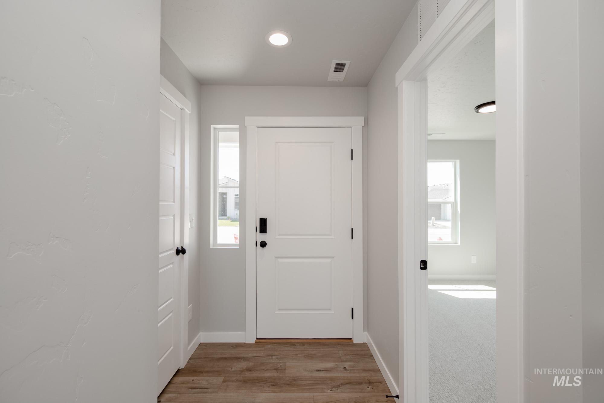 3472 W Morere Dr Property Photo 3