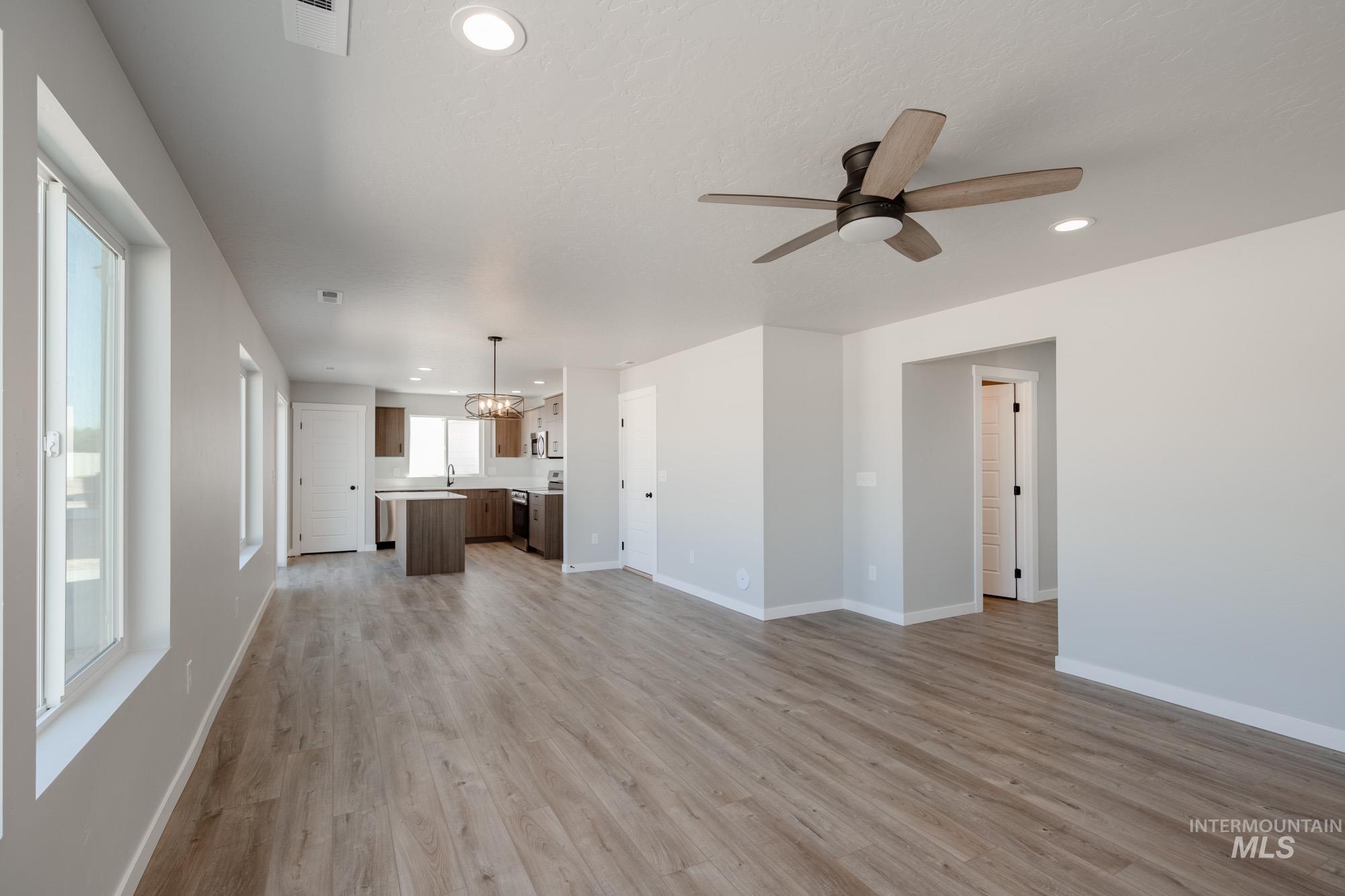 3472 W Morere Dr Property Photo 10
