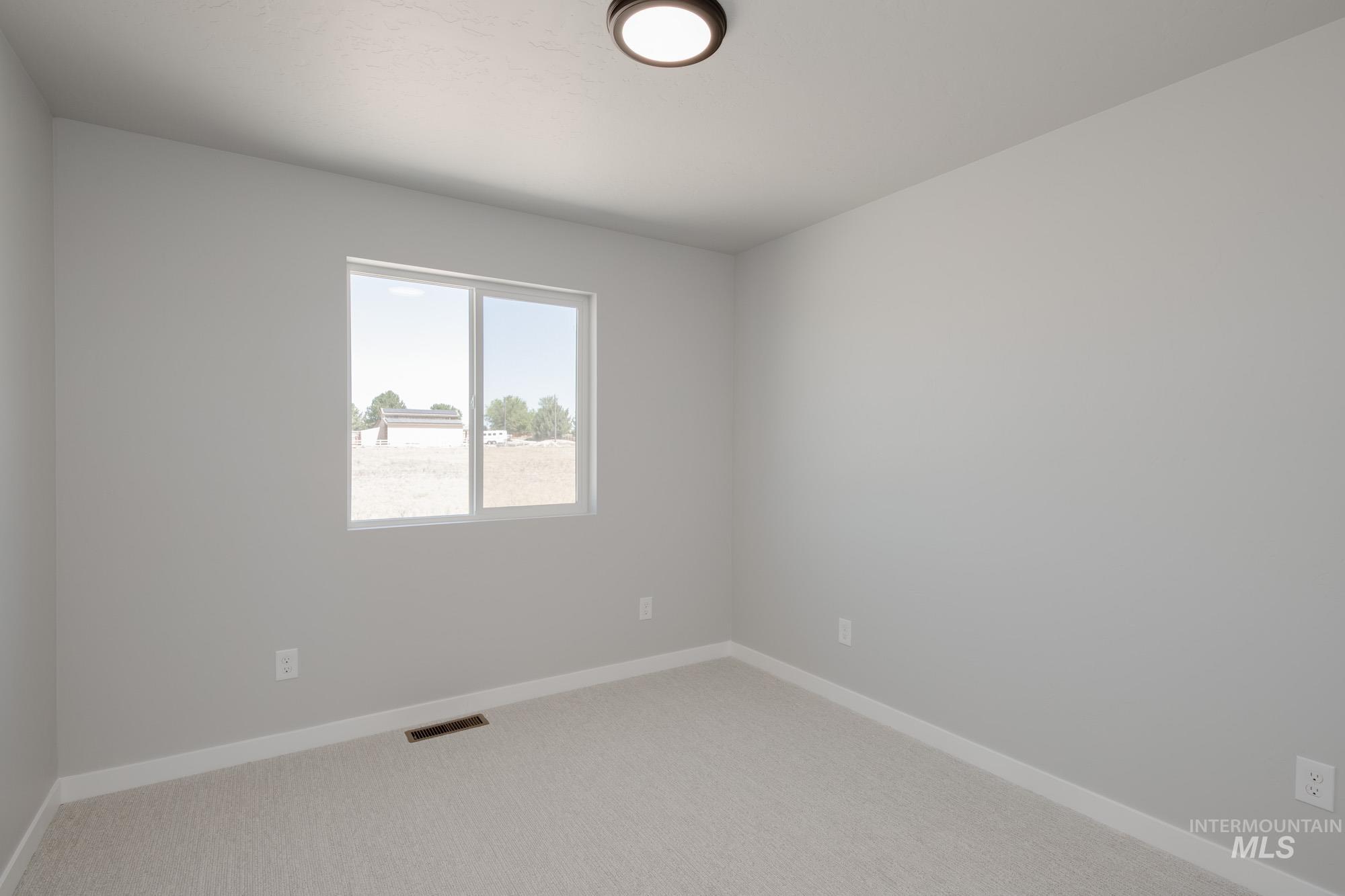 3472 W Morere Dr Property Photo 19