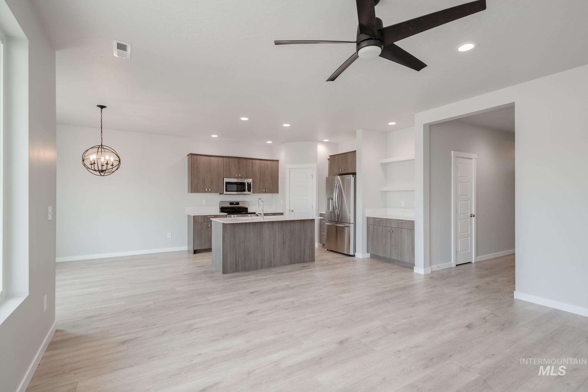 3440 W Morere Dr Property Photo 12