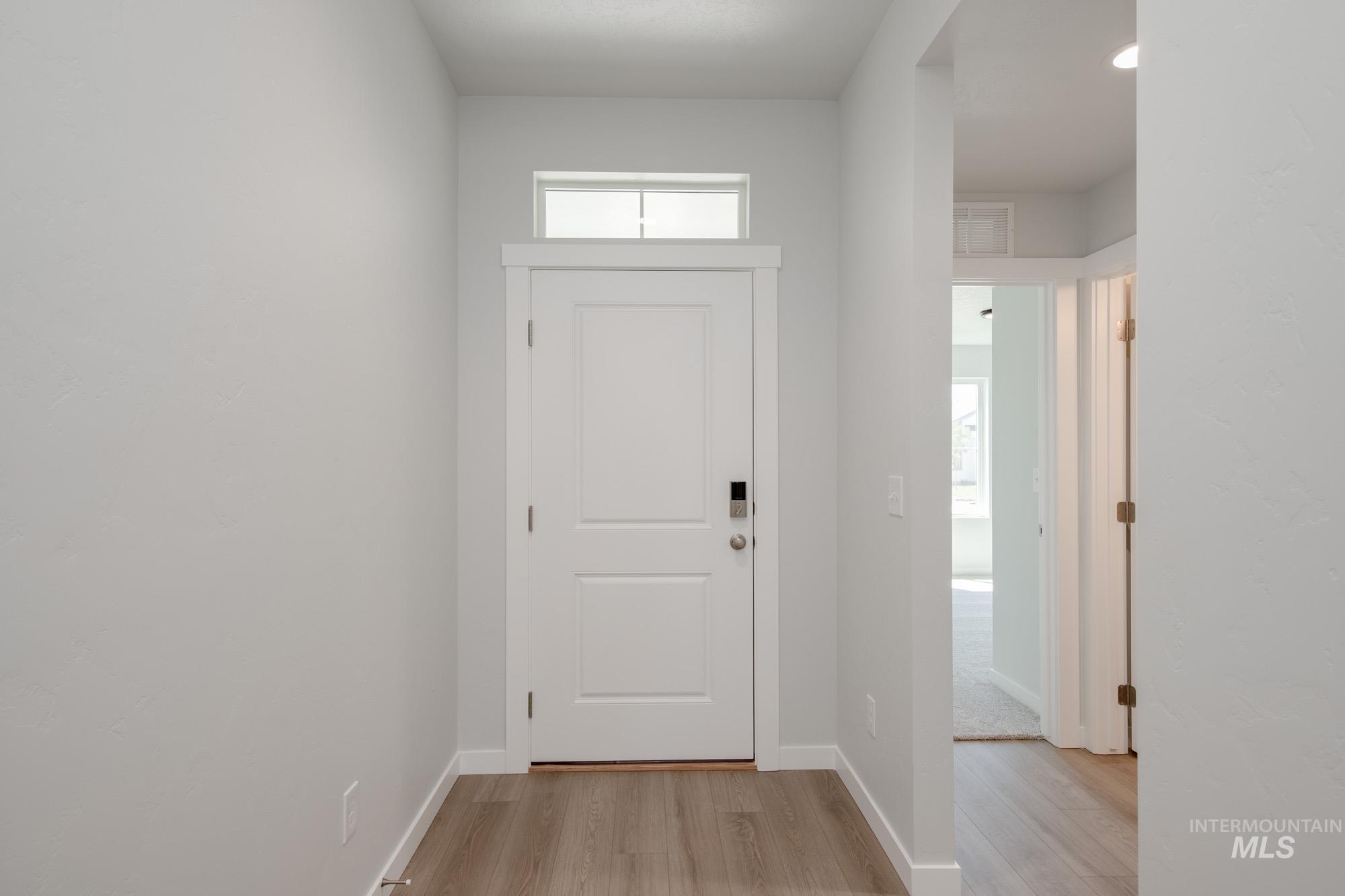 3424 W Morere Dr Property Photo 3