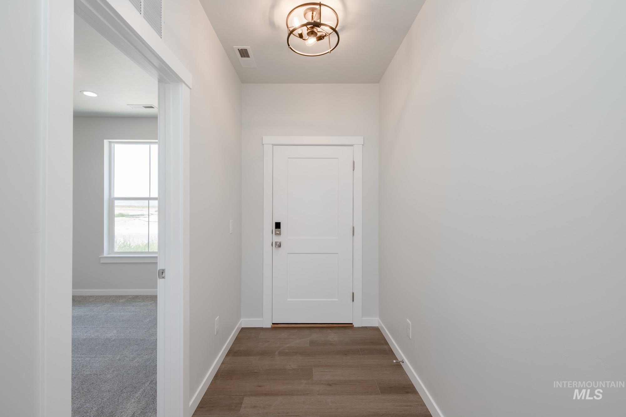 6447 S Sunfish Way Property Photo 3