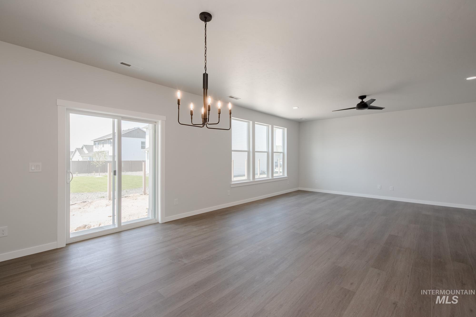 6447 S Sunfish Way Property Photo 9