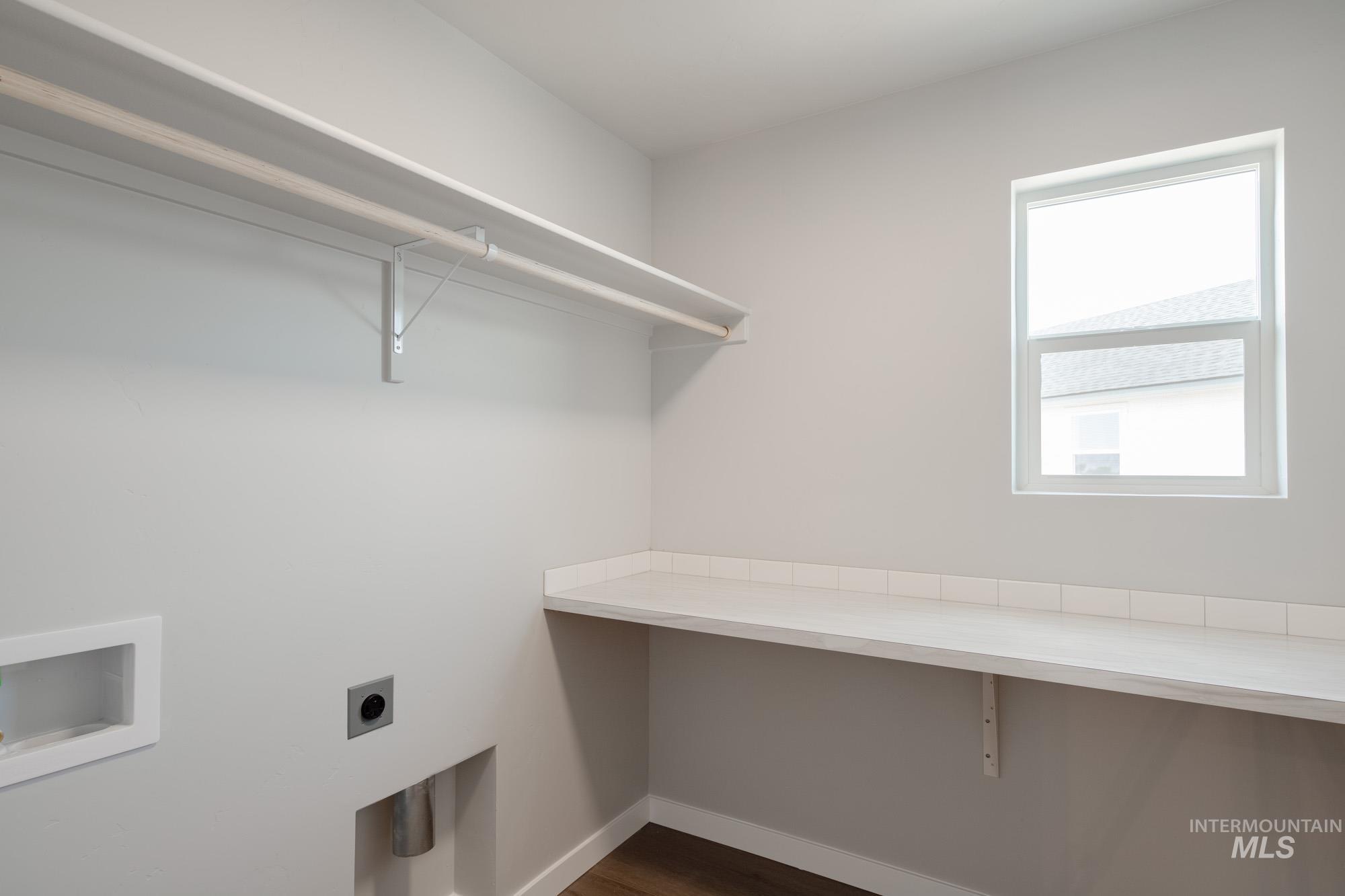 6817 S Old Farm Ave Property Photo 17