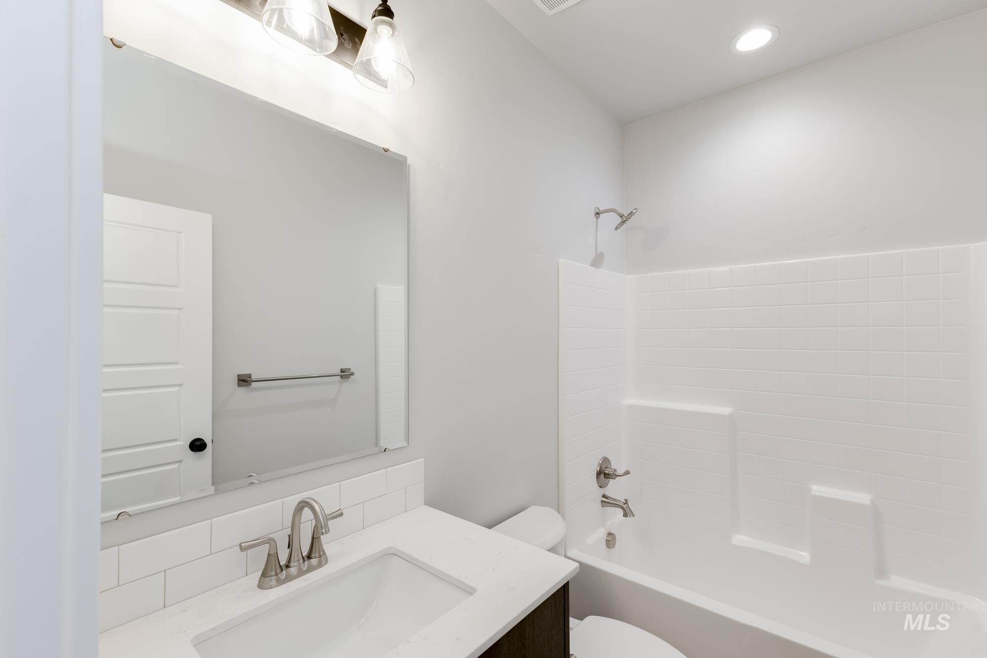10108 W La Jolla Ct Property Photo 13
