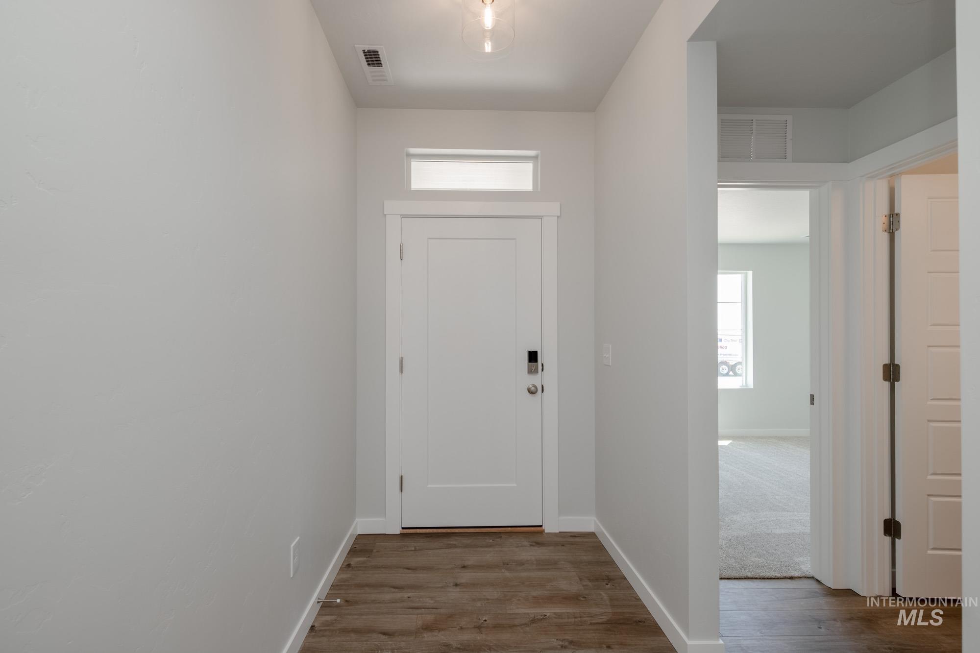 16753 Sentinel Ave Property Photo 3