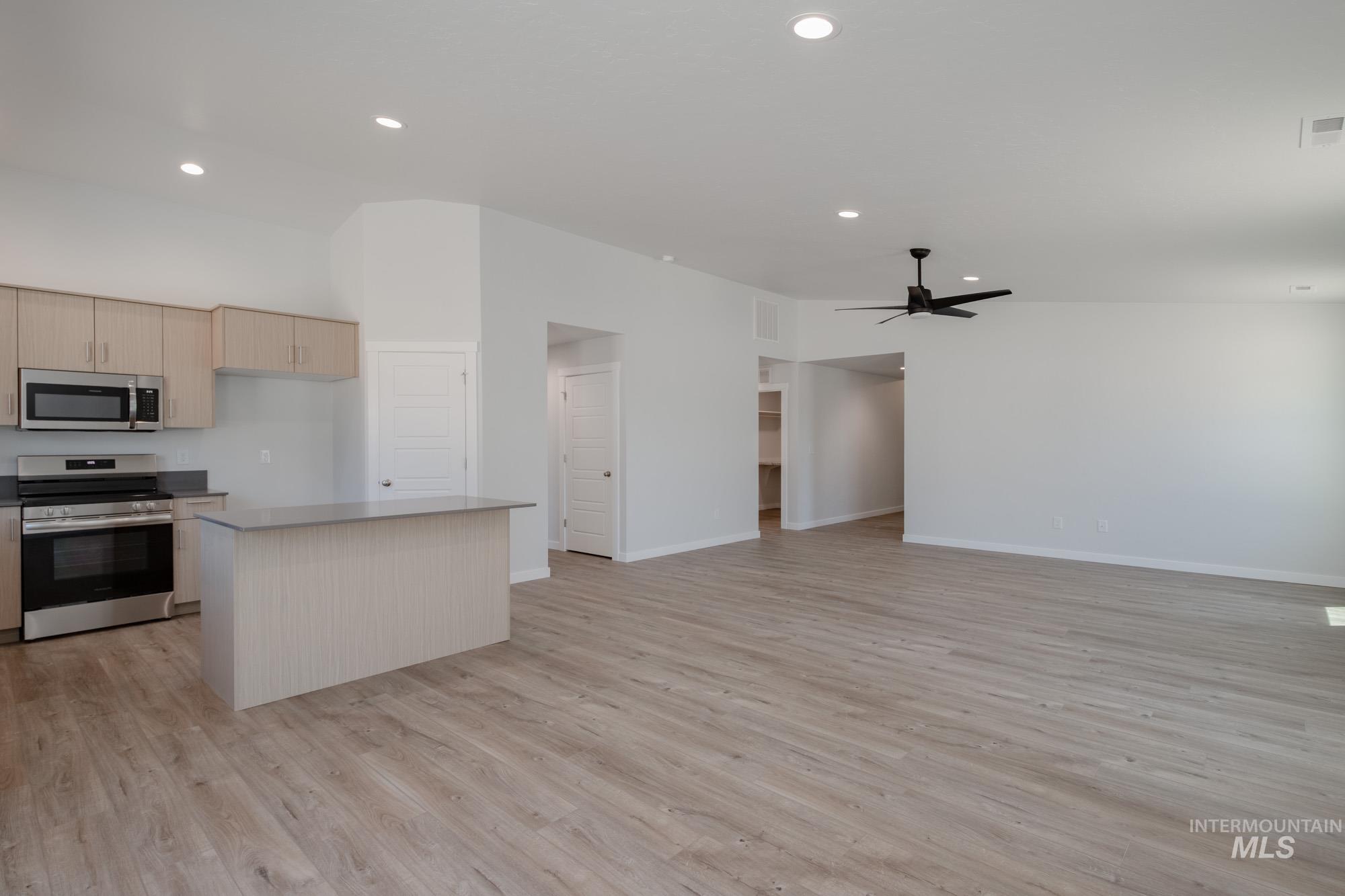 16753 Sentinel Ave Property Photo 11