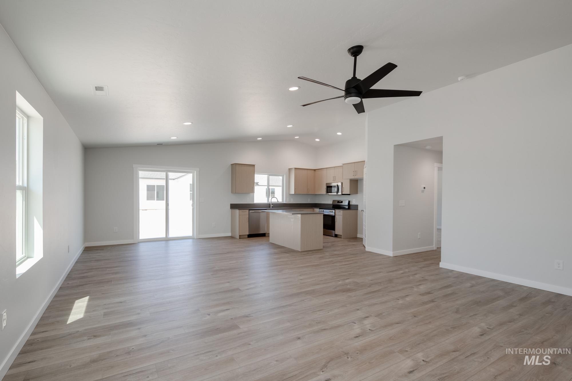 16753 Sentinel Ave Property Photo 15