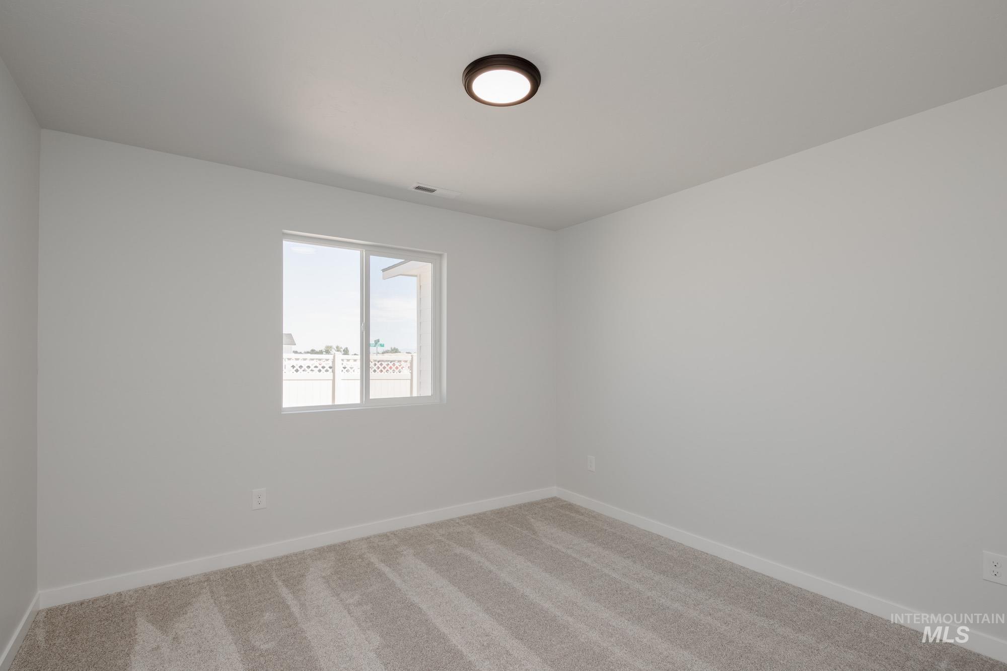 16753 Sentinel Ave Property Photo 19
