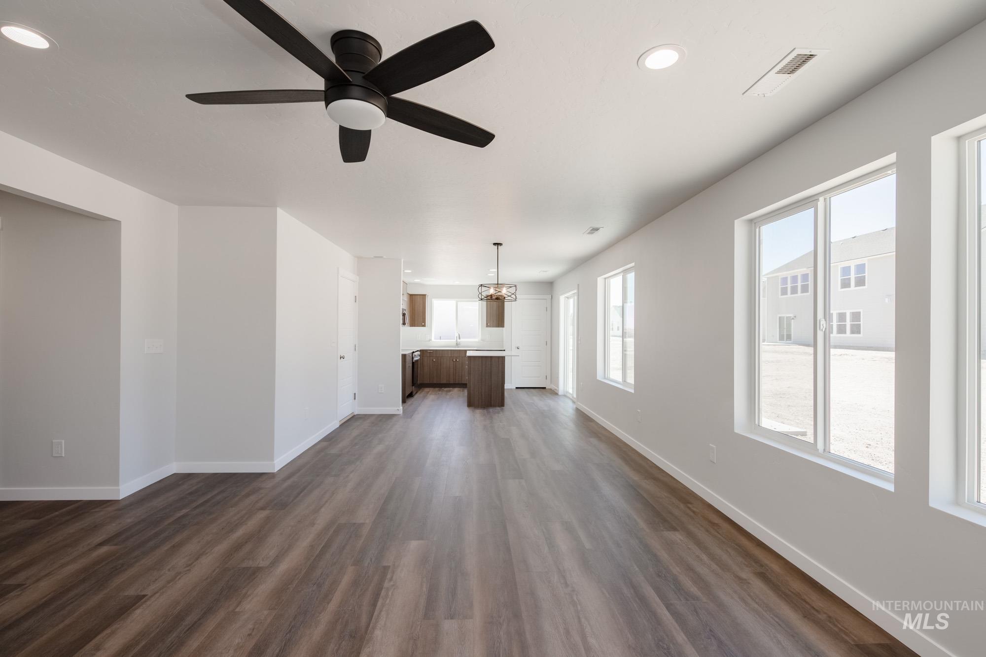 16739 Sentinel Ave Property Photo 13