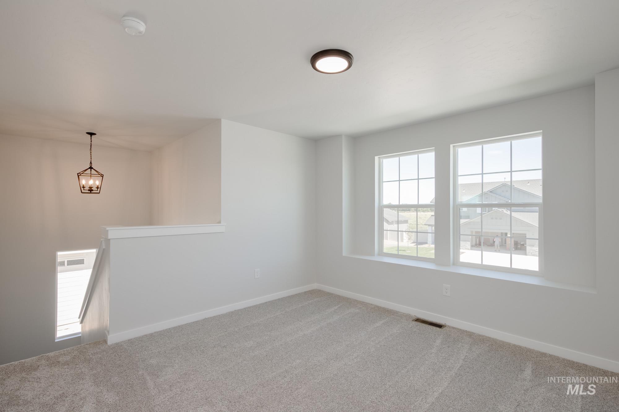 16739 Sentinel Ave Property Photo 23