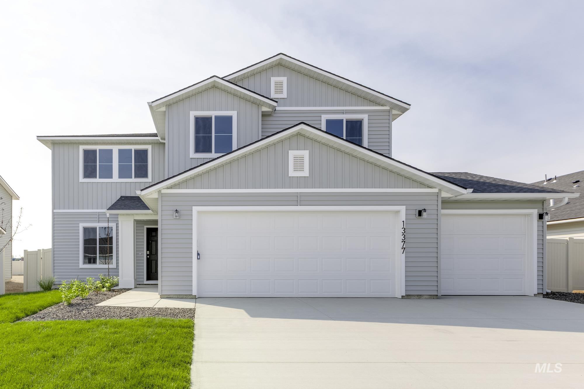 13377 Regrade St Property Photo 1