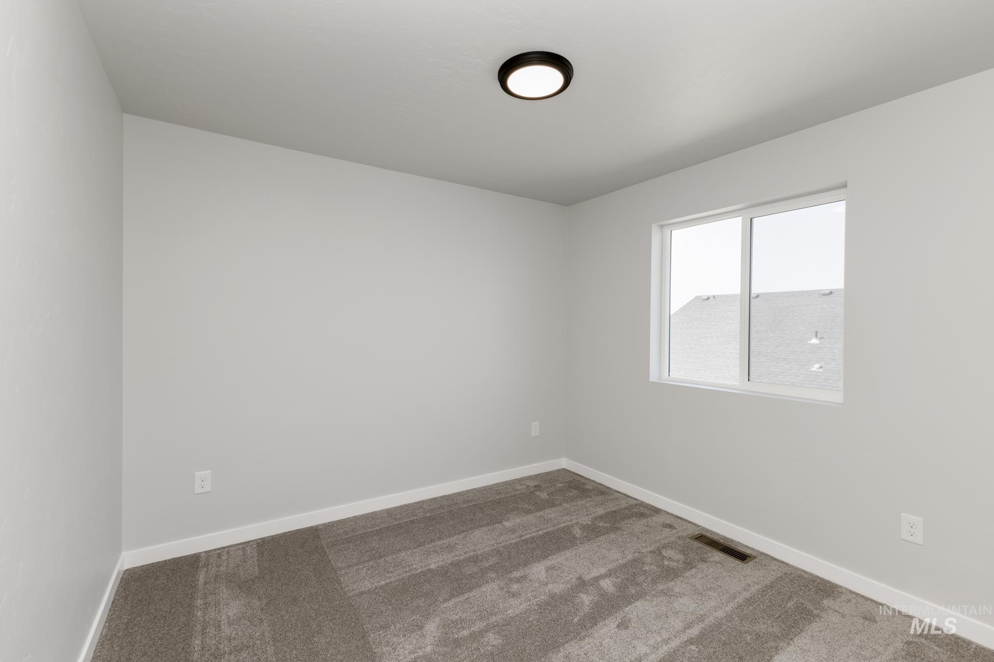 13377 Regrade St Property Photo 19