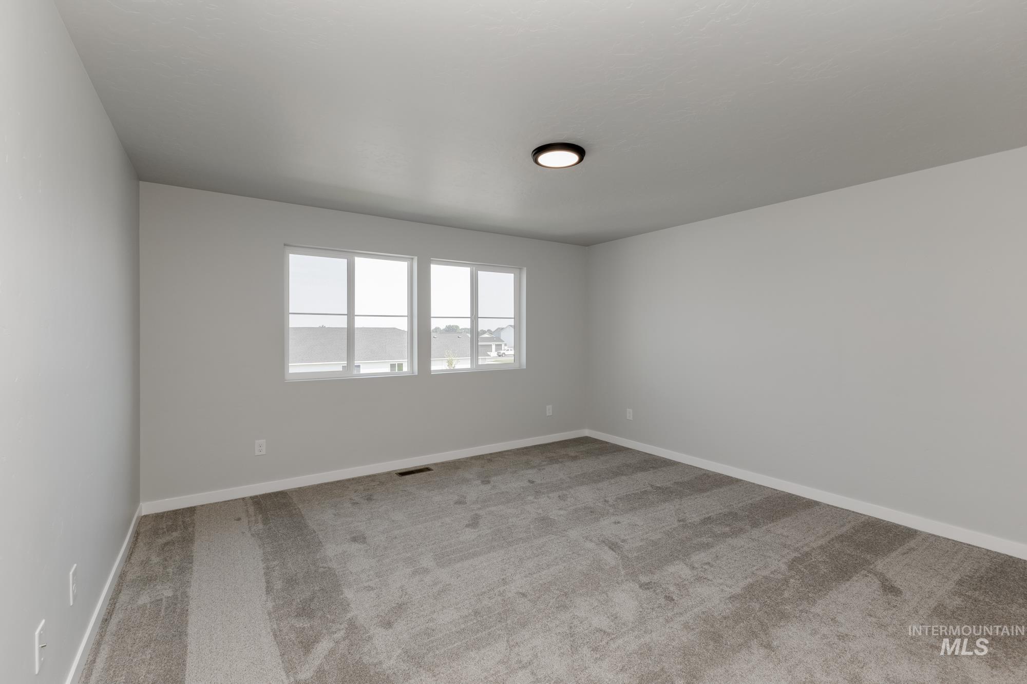 13377 Regrade St Property Photo 22