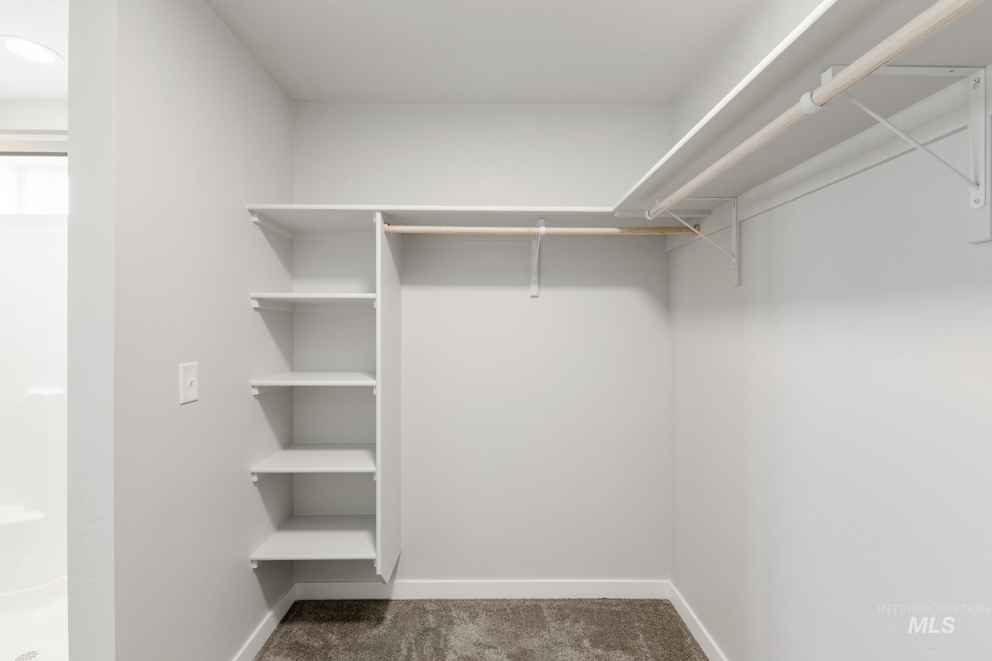 13377 Regrade St Property Photo 25