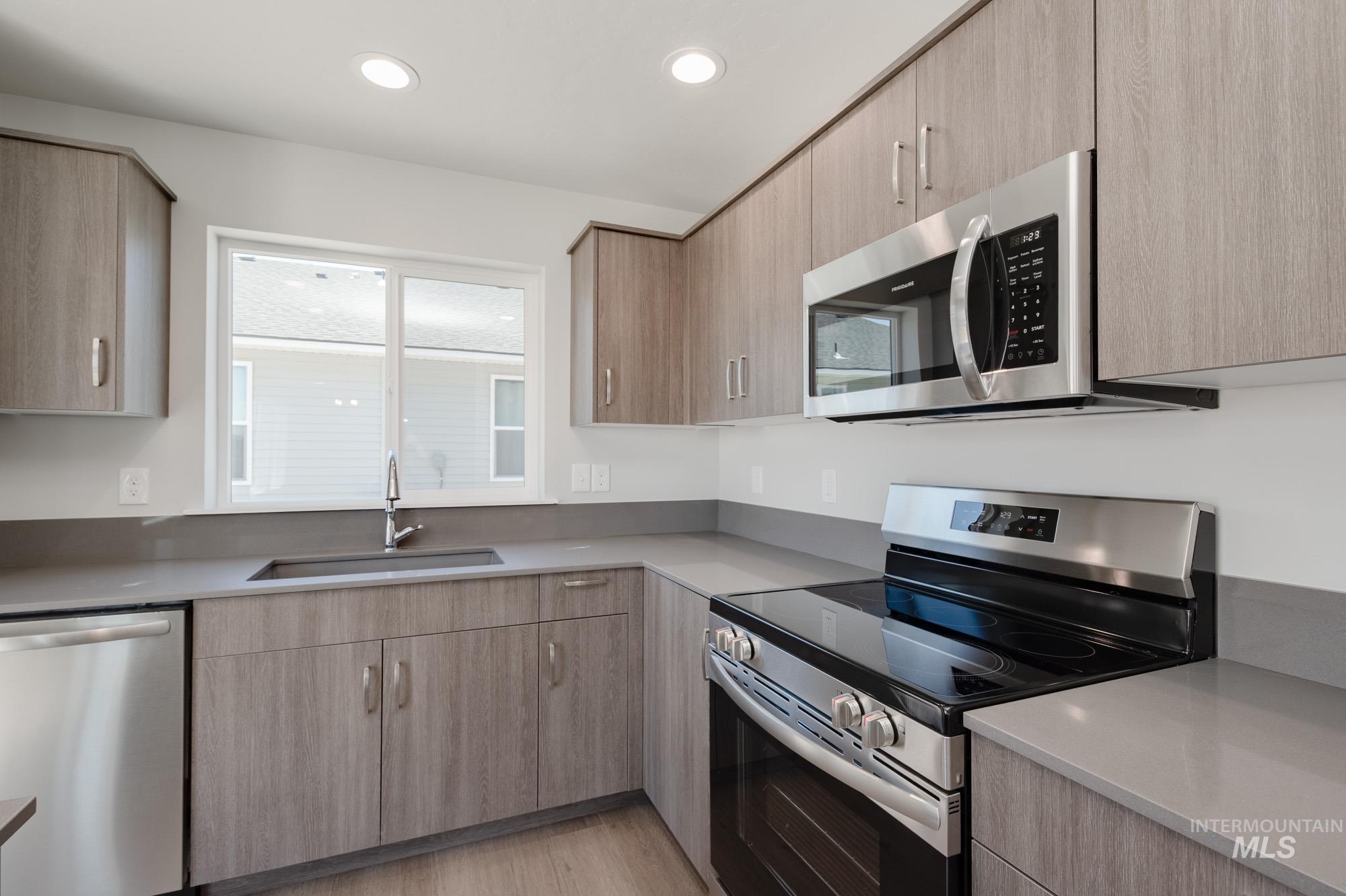 13319 Excavation Dr Property Photo 6