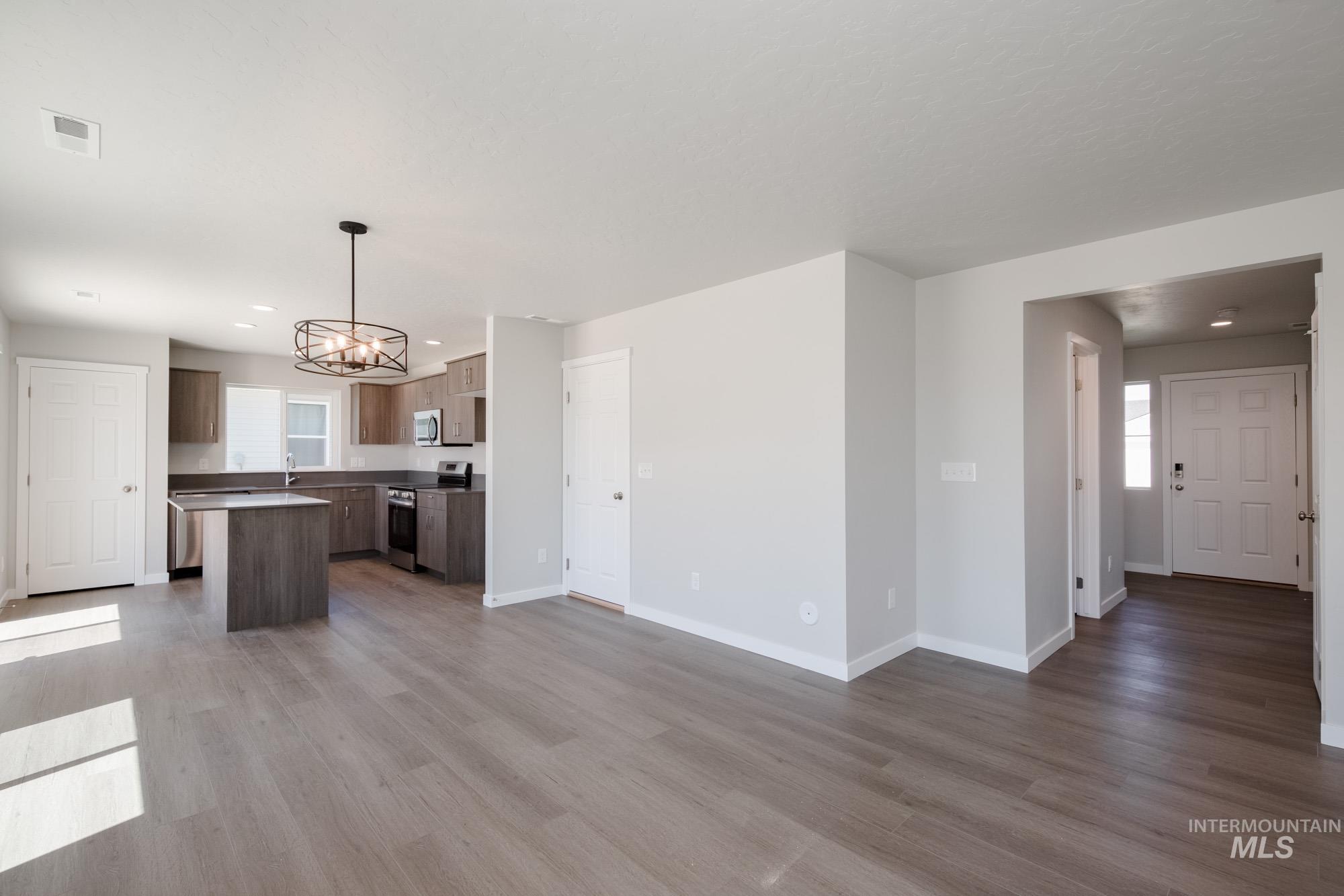 13319 Excavation Dr Property Photo 10